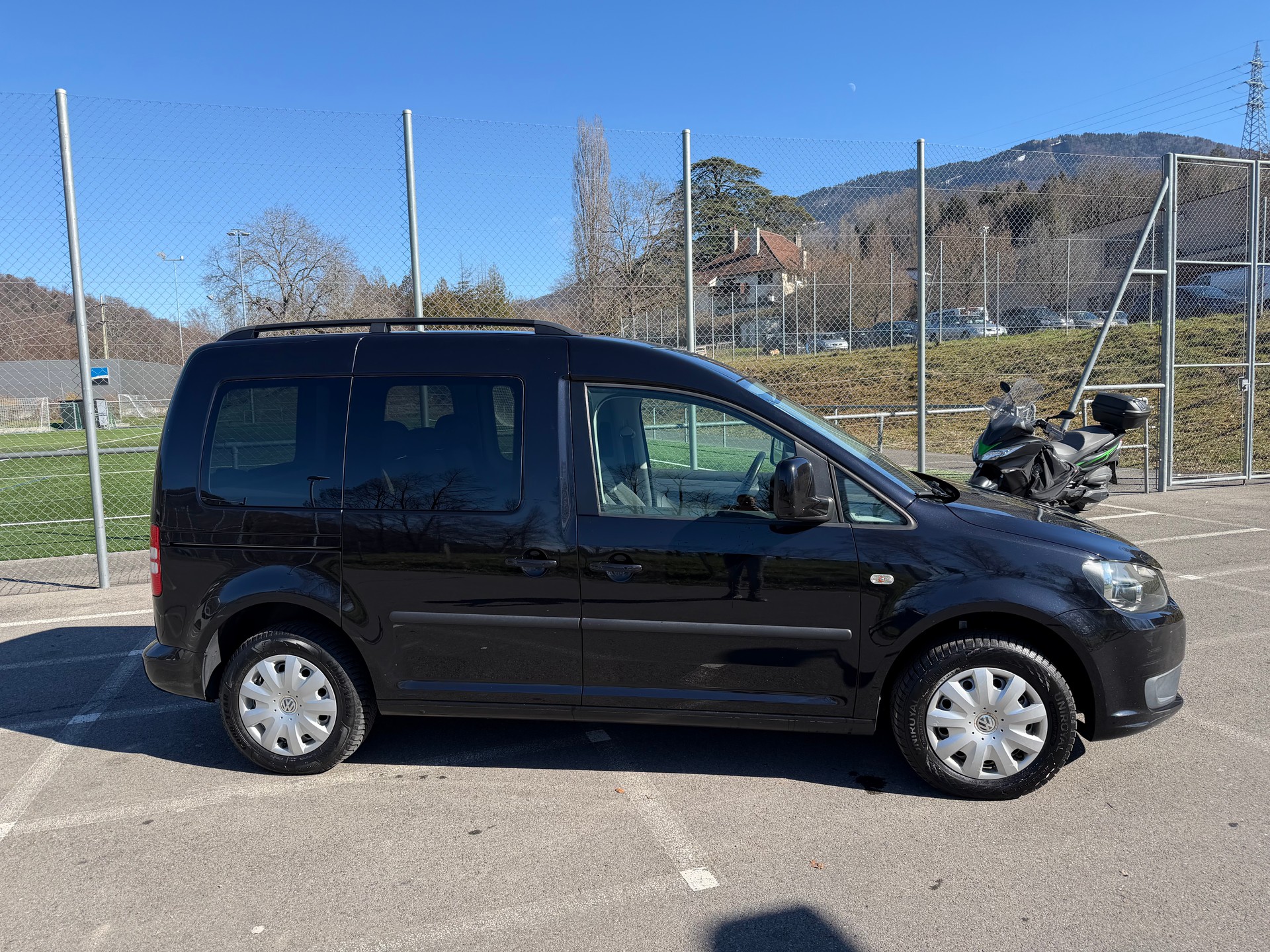 VW Caddy 1.6 TDI Blue Motion TechnologyTrendline-image-3