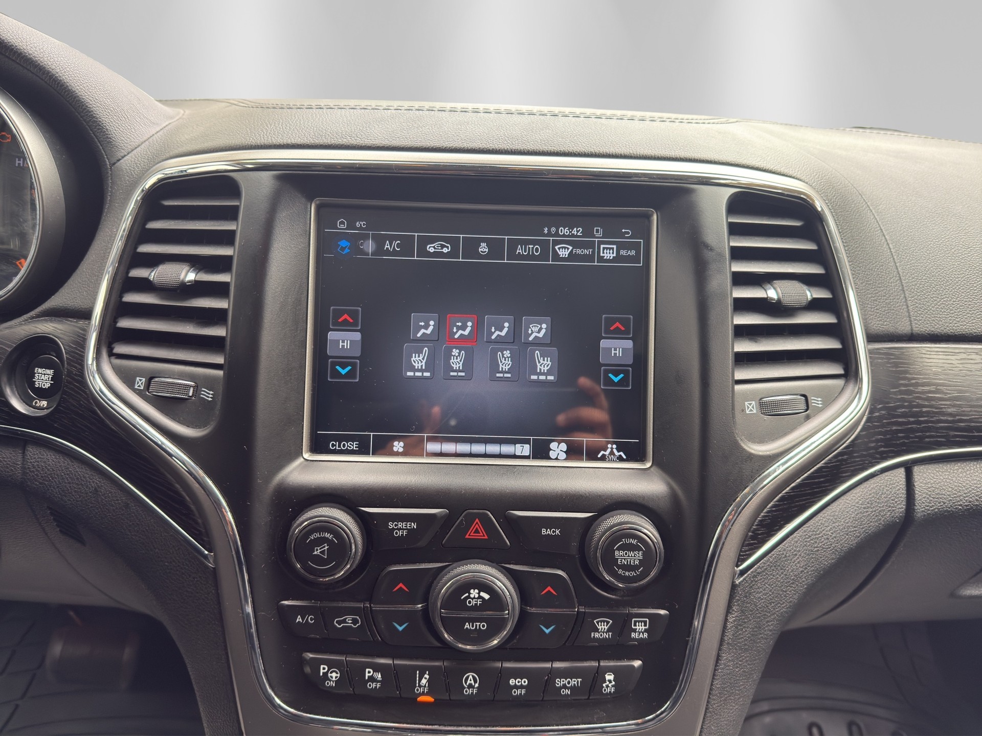 JEEP Grand Cherokee 3.0 CRD Summit Automatic-image-11