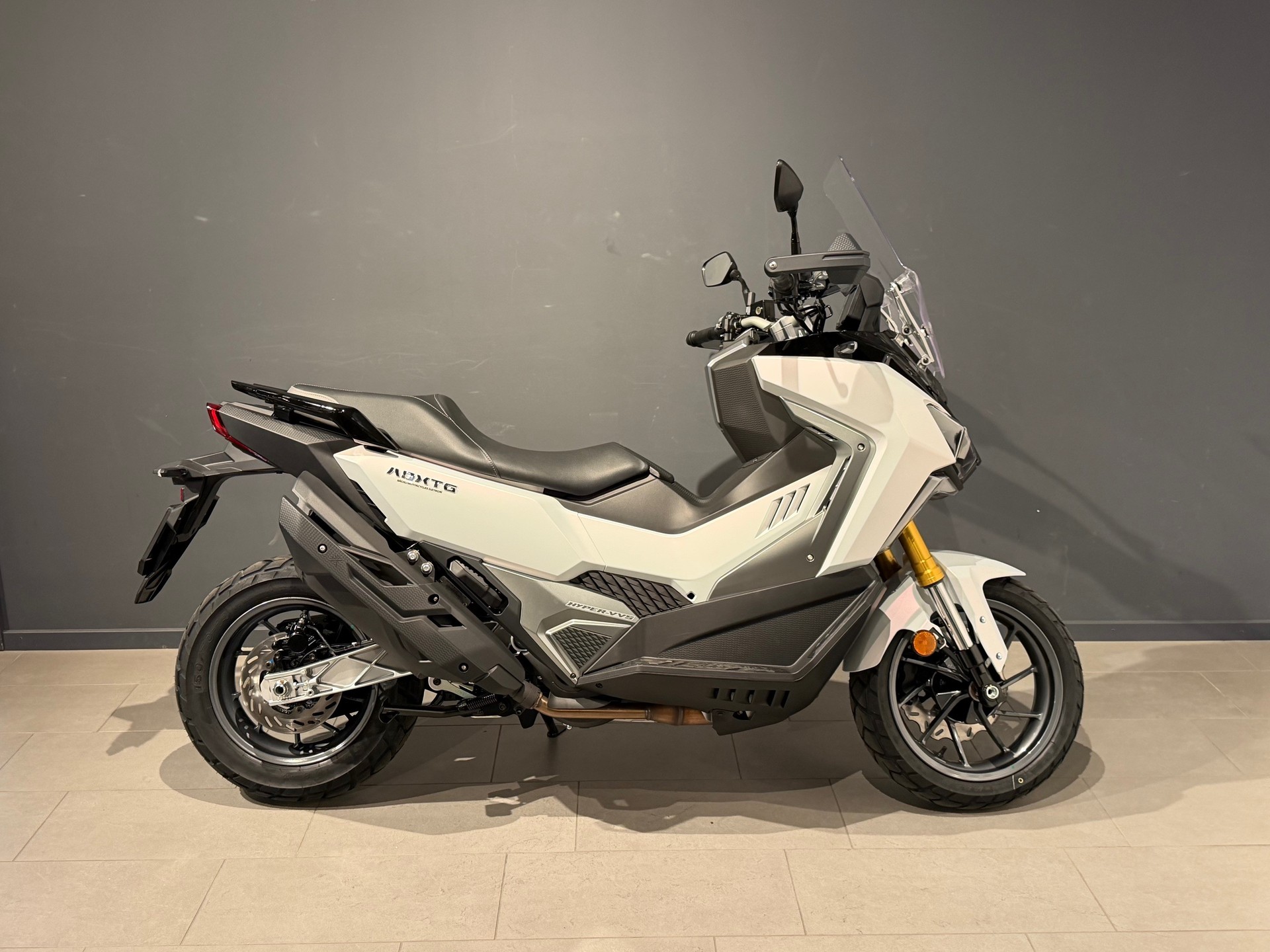 SYM ADX 400