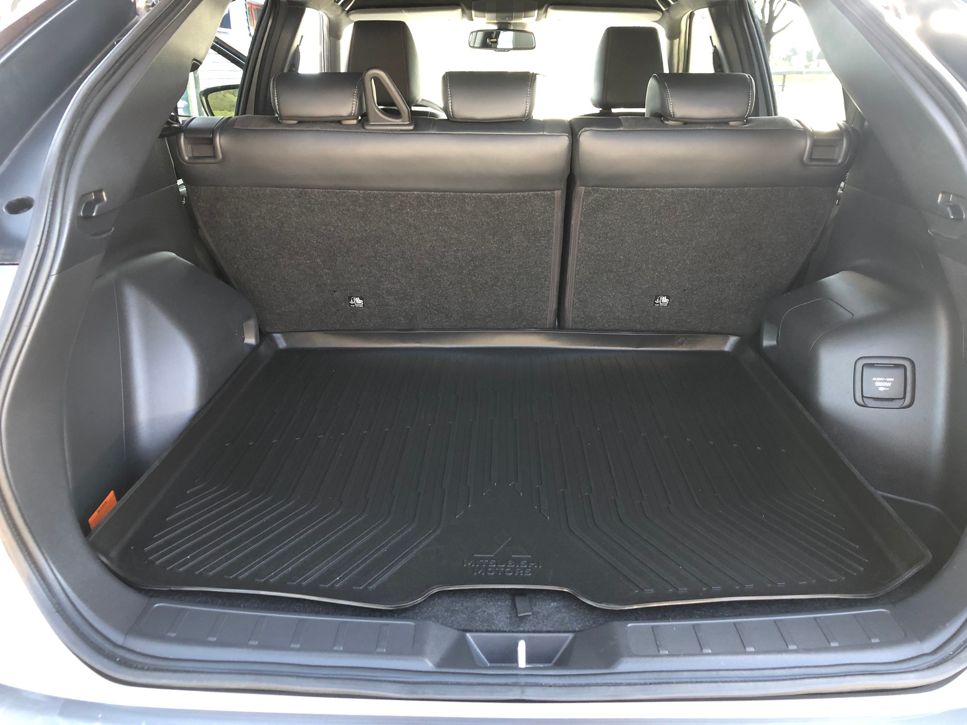 MITSUBISHI Eclipse Cross 2.4 PHEV Style 4WD-image-8