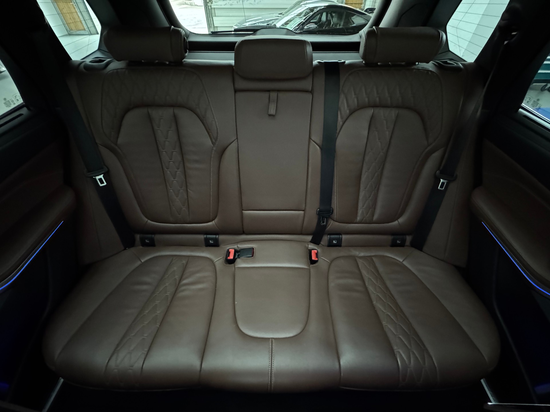BMW X5 xDrive M50d Steptronic-image-30