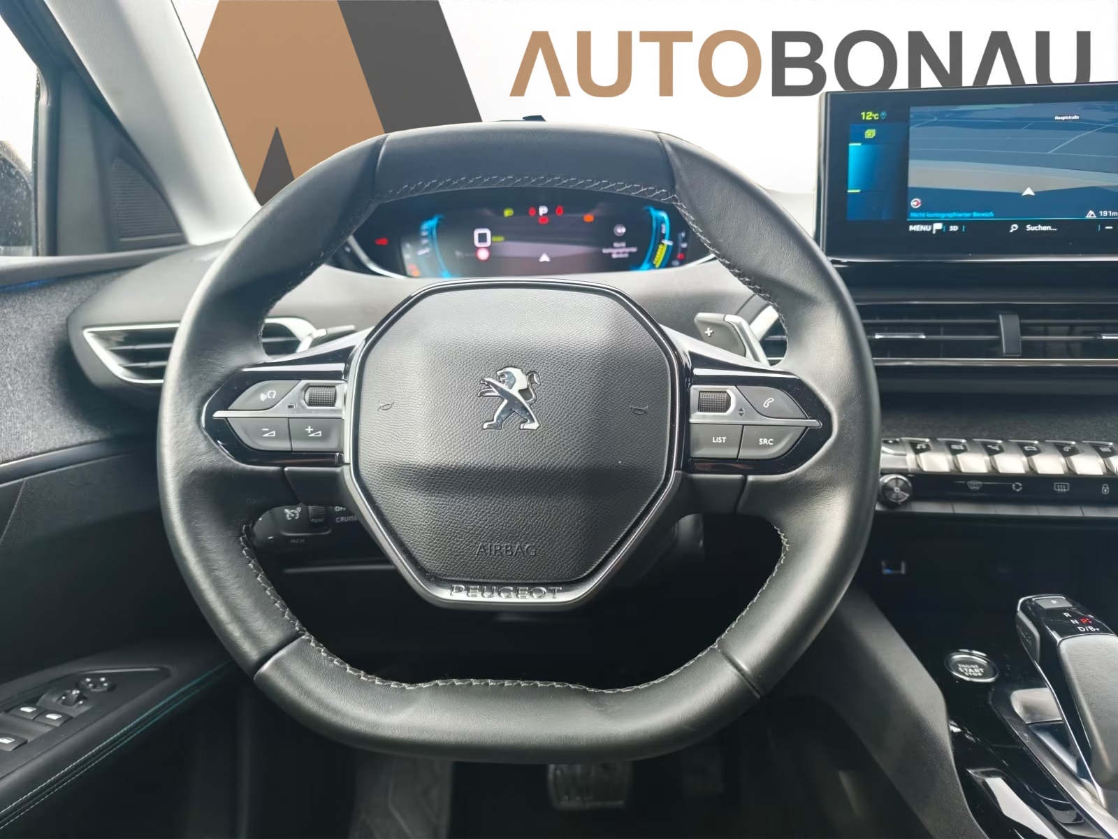 PEUGEOT 3008 1.6 Plug-in Hybrid Allure-image-9