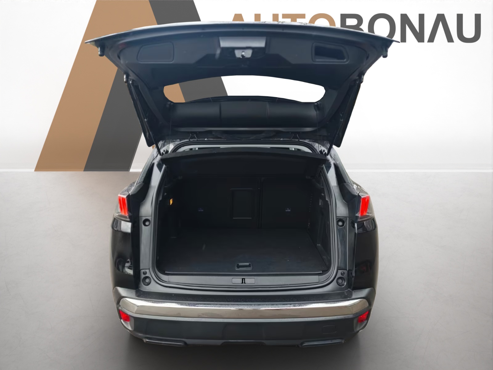 PEUGEOT 3008 1.6 Plug-in Hybrid Allure-image-10