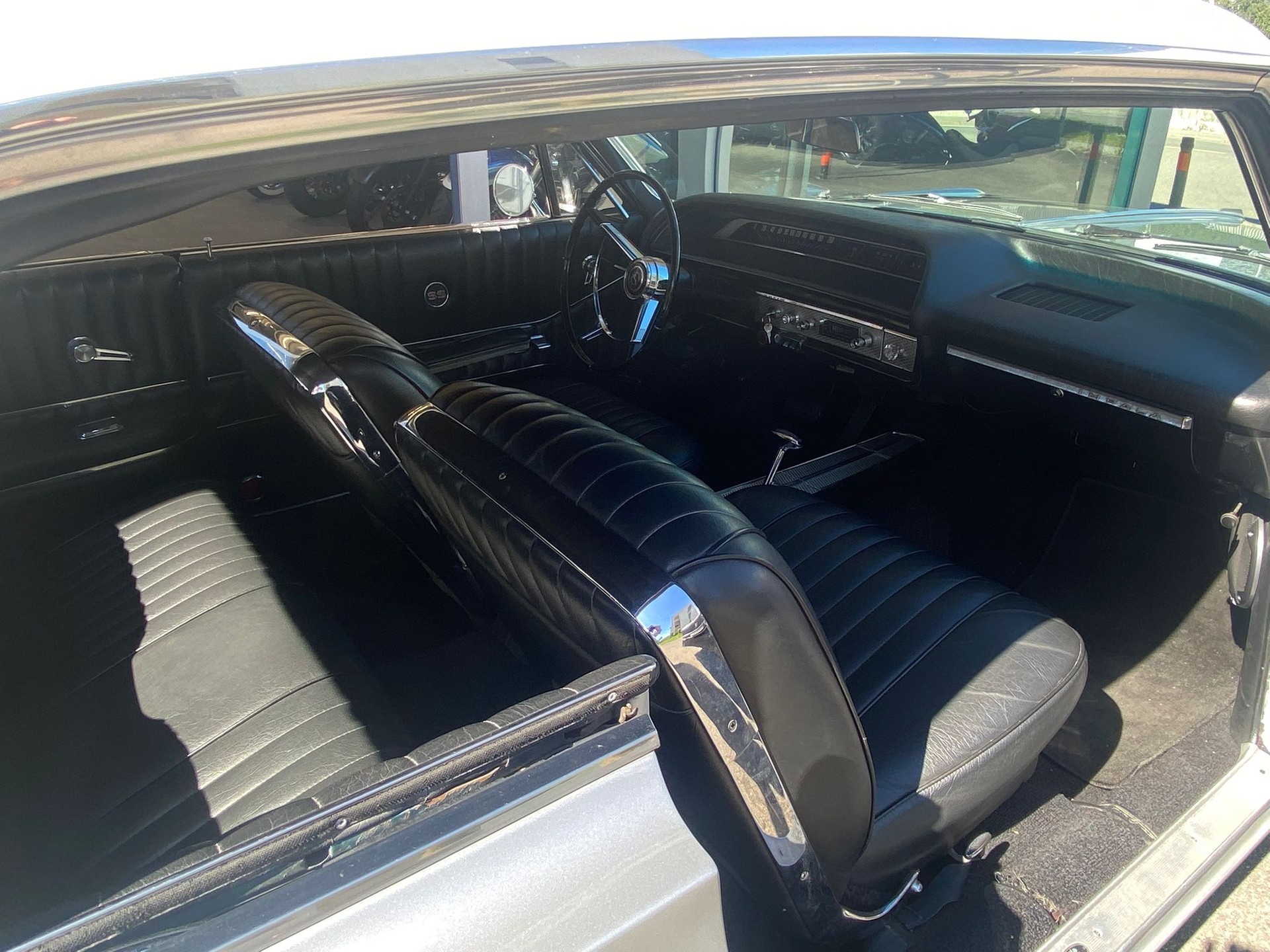 CHEVROLET Impala SS Coupé V8-image-10