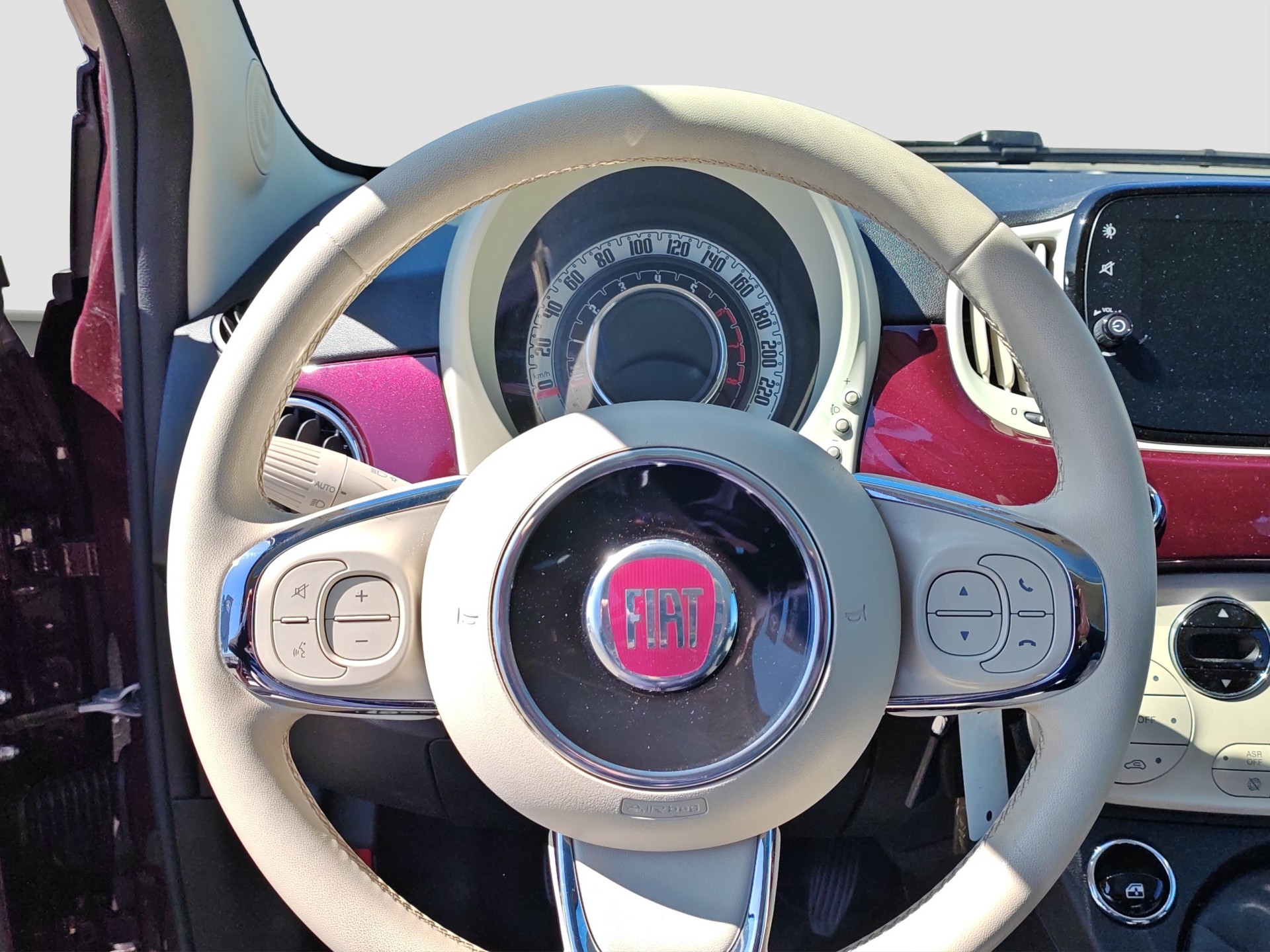 FIAT 500C 1.0 N3 MildHybrid Dolcevita-image-8
