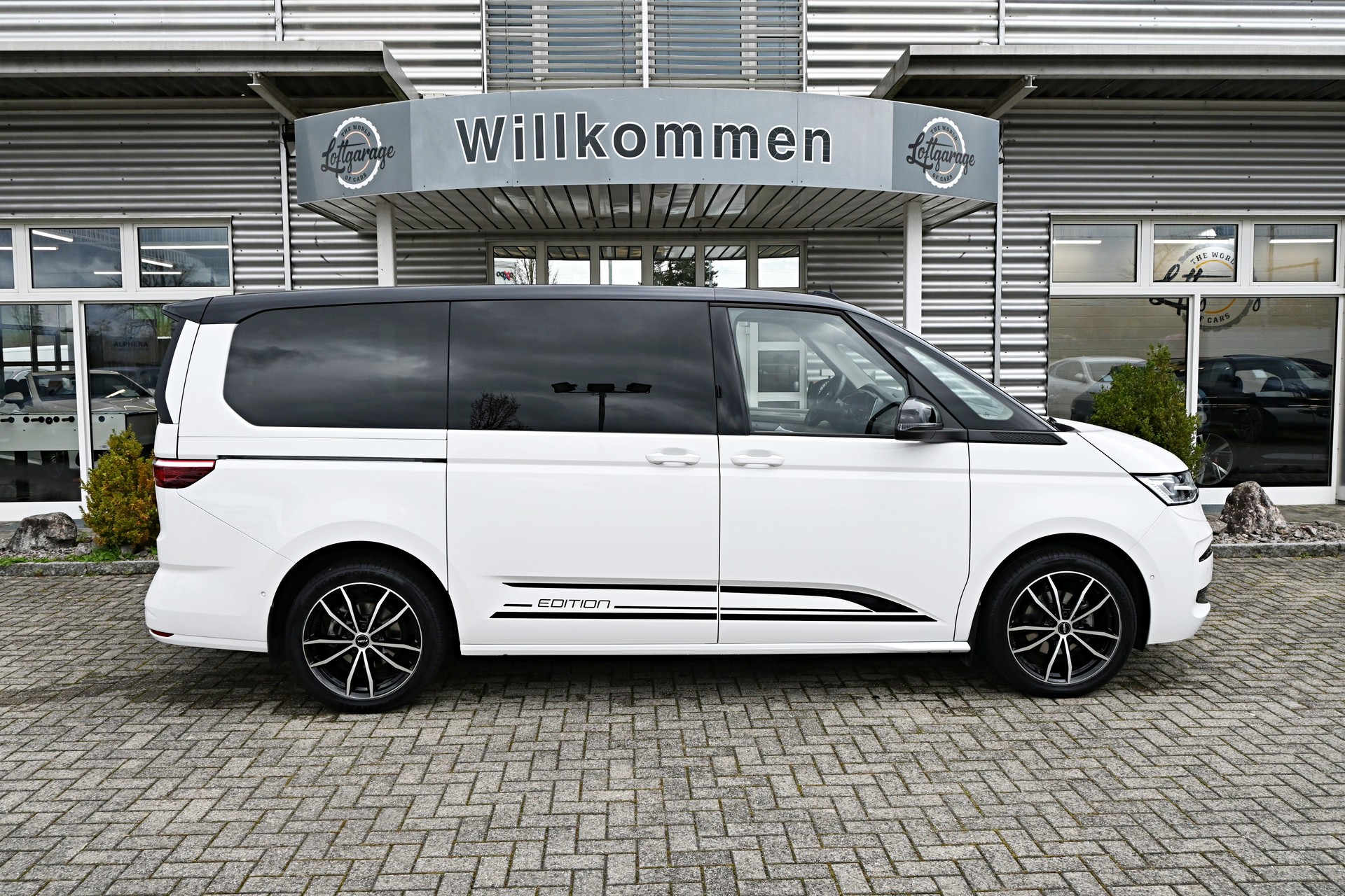 VW Multivan 2.0 TDI Style Edition Lang DSG Automat 7-Plätzer + AHK 2000Kg + Standheizung-image-5