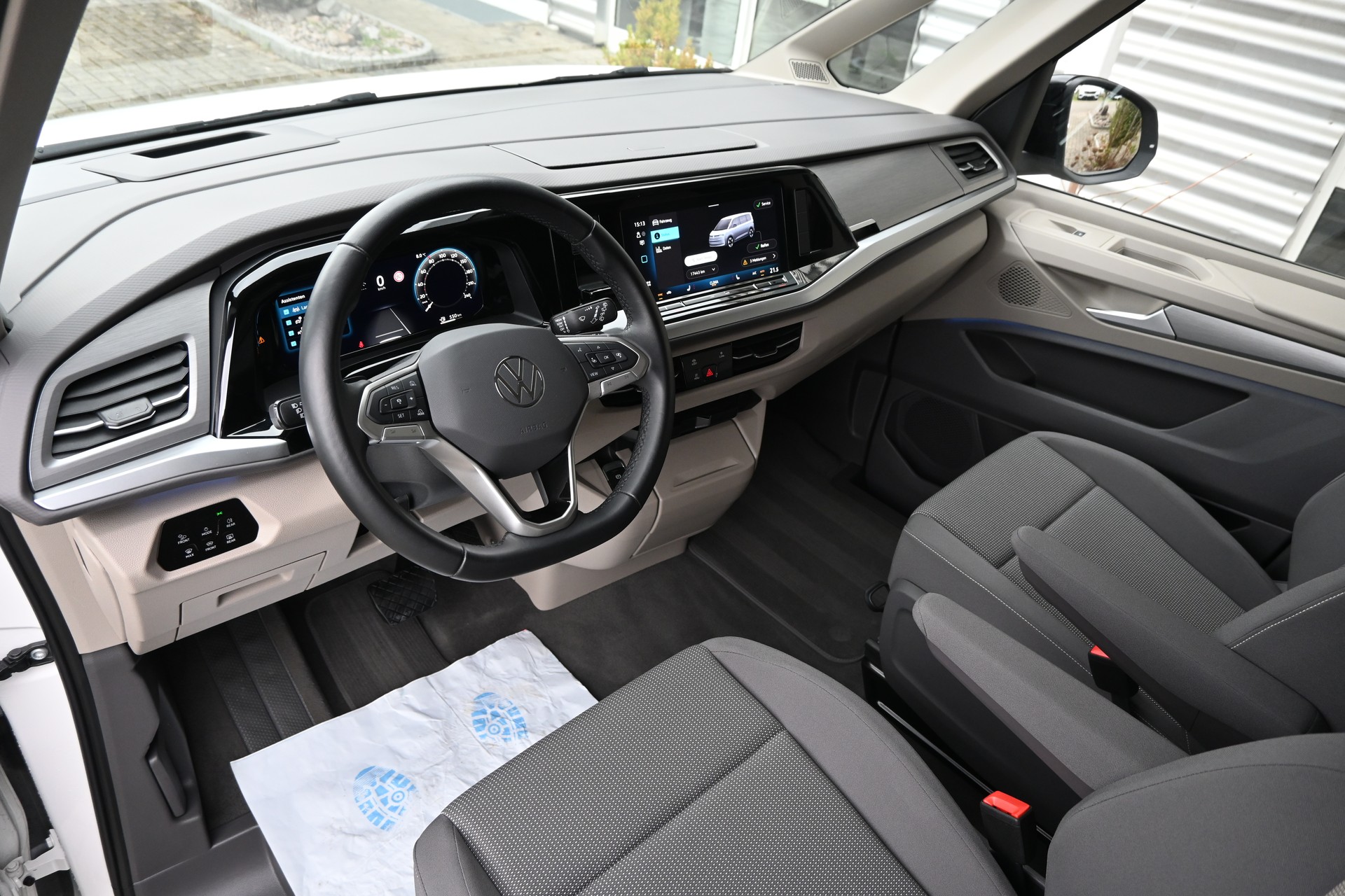 VW Multivan 2.0 TDI Style Edition Lang DSG Automat 7-Plätzer + AHK 2000Kg + Standheizung-image-10