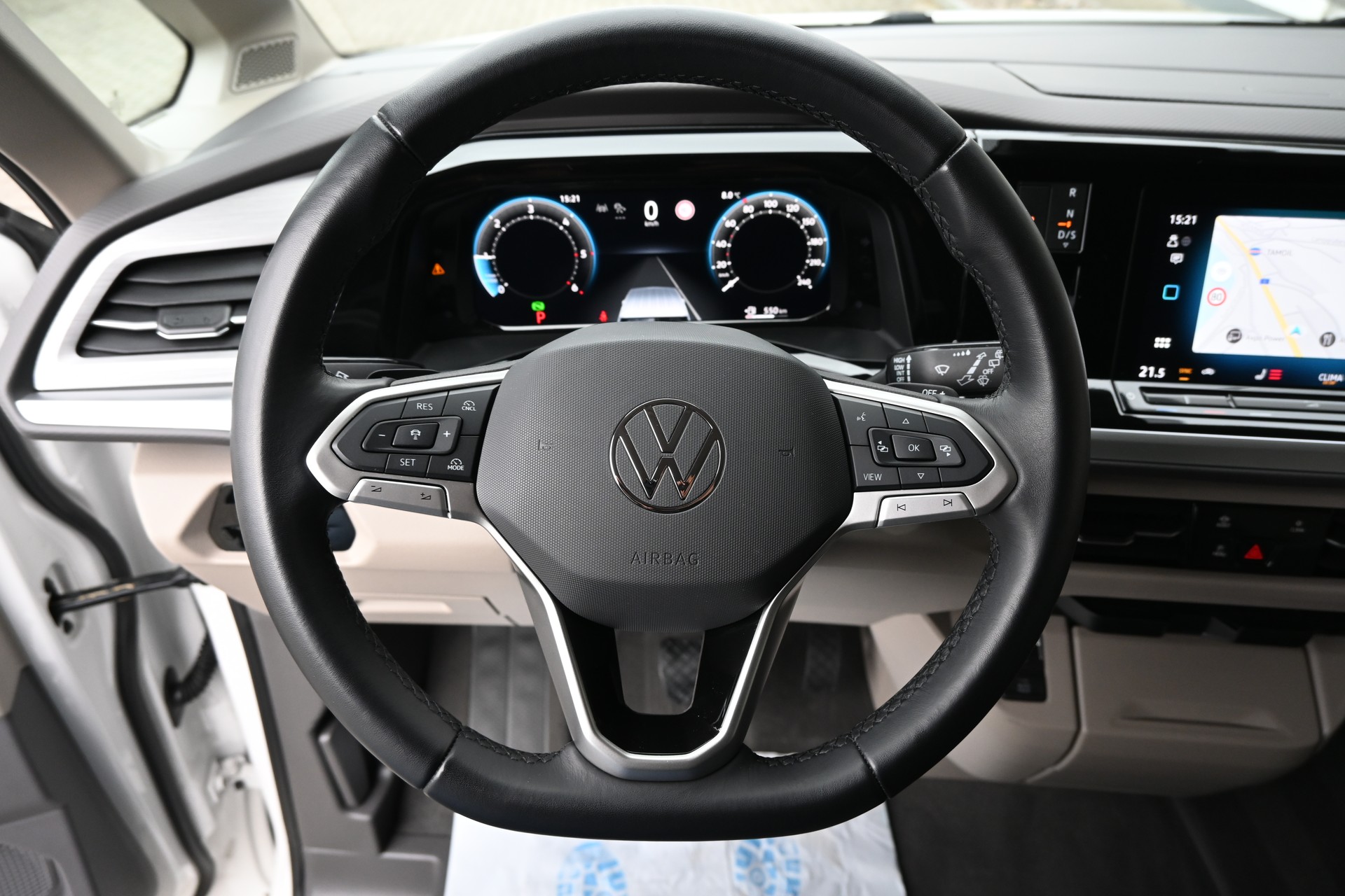 VW Multivan 2.0 TDI Style Edition Lang DSG Automat 7-Plätzer + AHK 2000Kg + Standheizung-image-19