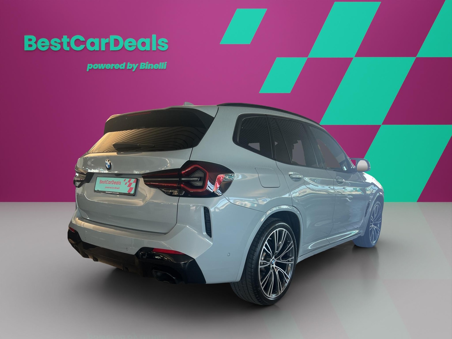 BMW X3 M40d-showroom-element-2