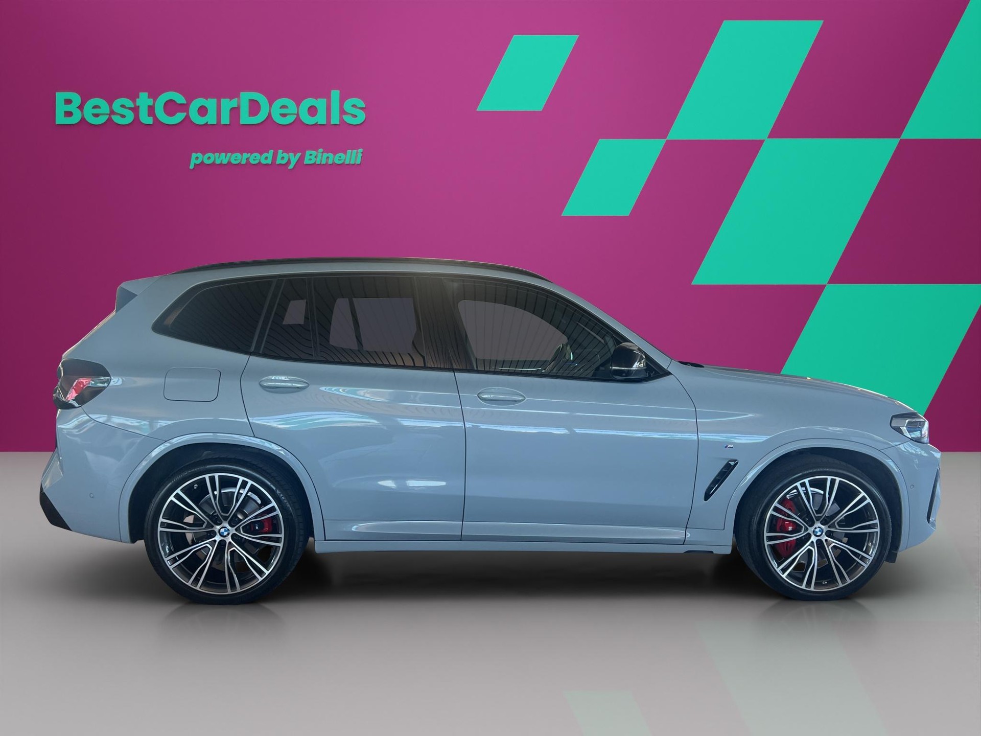 BMW X3 M40d-showroom-element-1