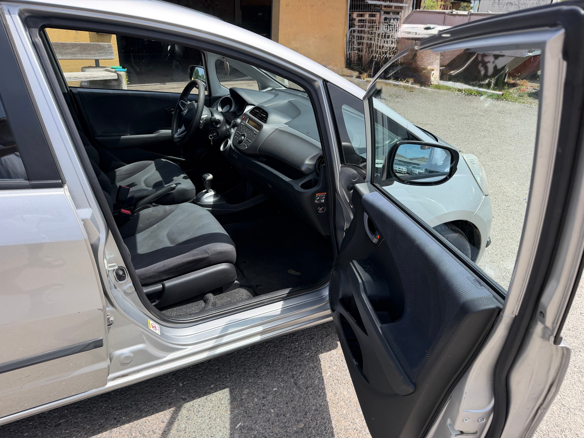 HONDA Jazz 1.4i Elegance i-Shift-image-11