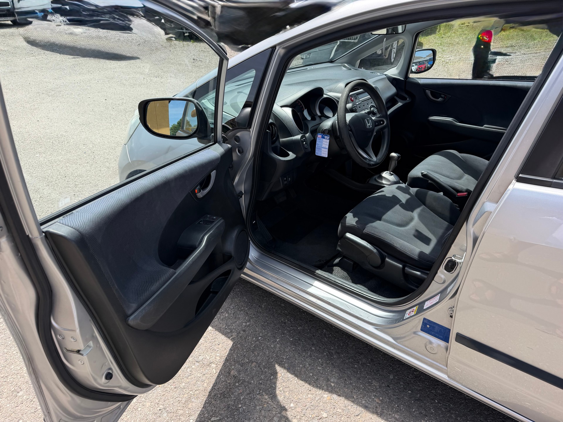 HONDA Jazz 1.4i Elegance i-Shift-image-14
