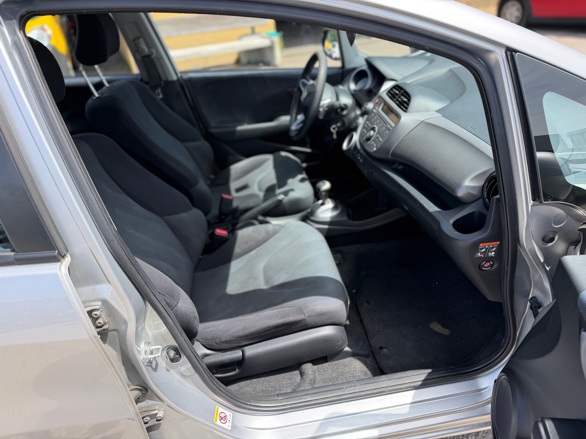 HONDA Jazz 1.4i Elegance i-Shift-image-12