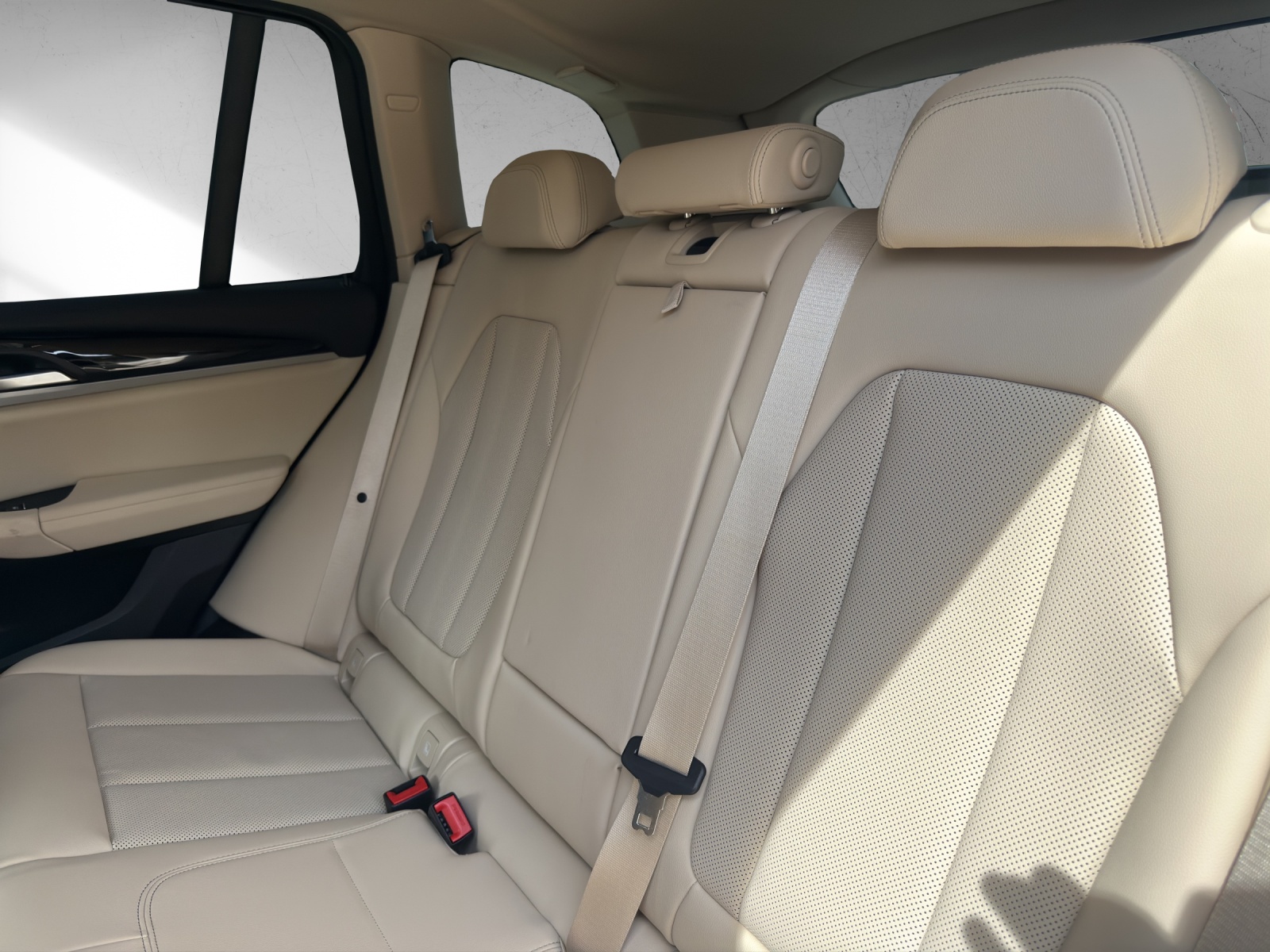 BMW X3 xDrive 30e-image-16