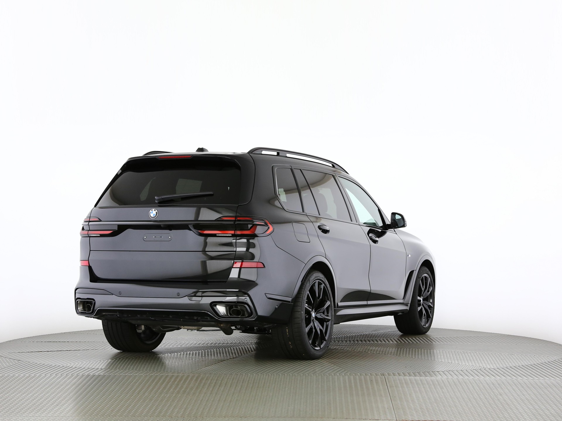 BMW X7 40d xDrive SAG-showroom-element-1