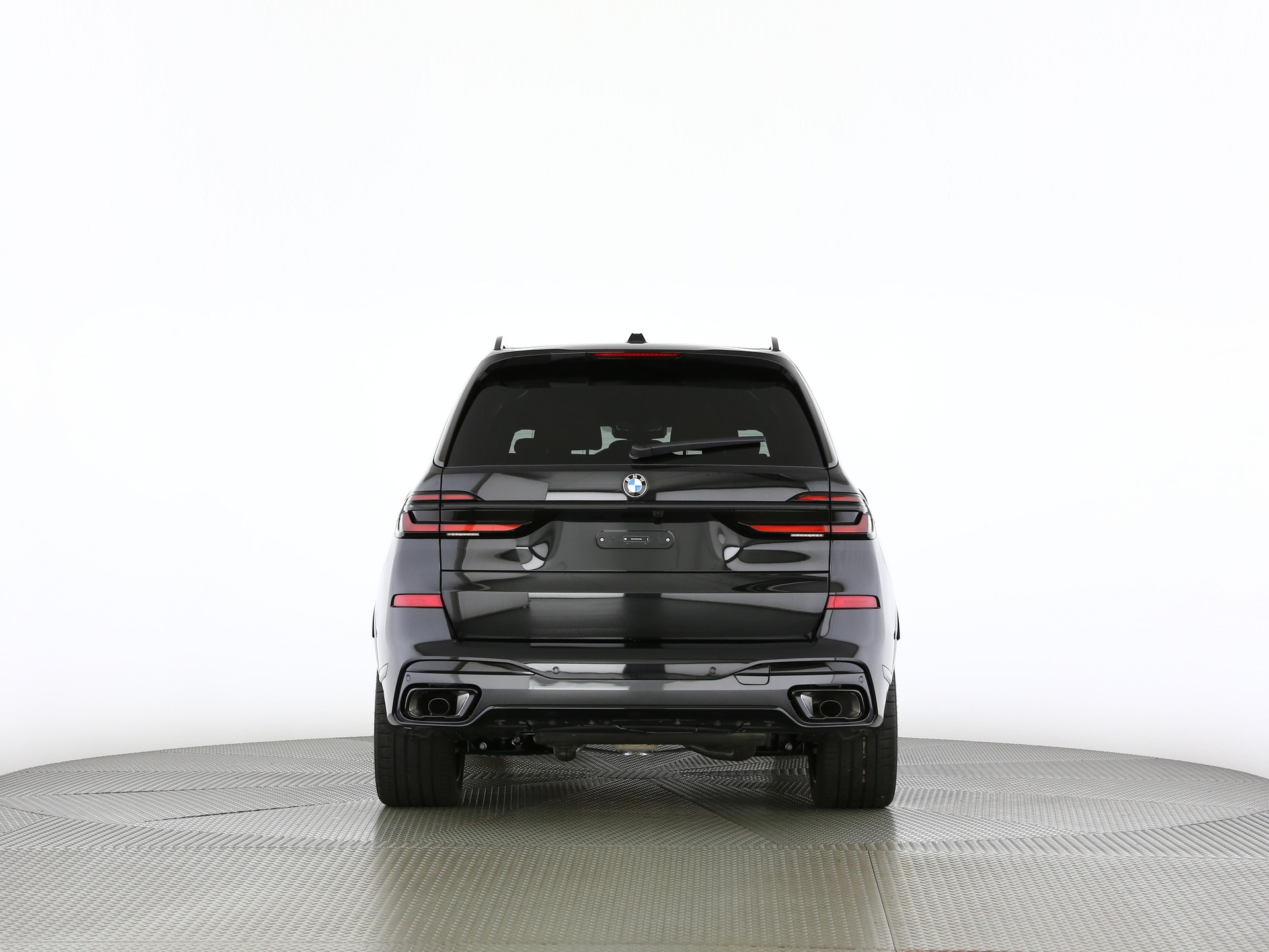 BMW X7 40d xDrive SAG-showroom-element-3