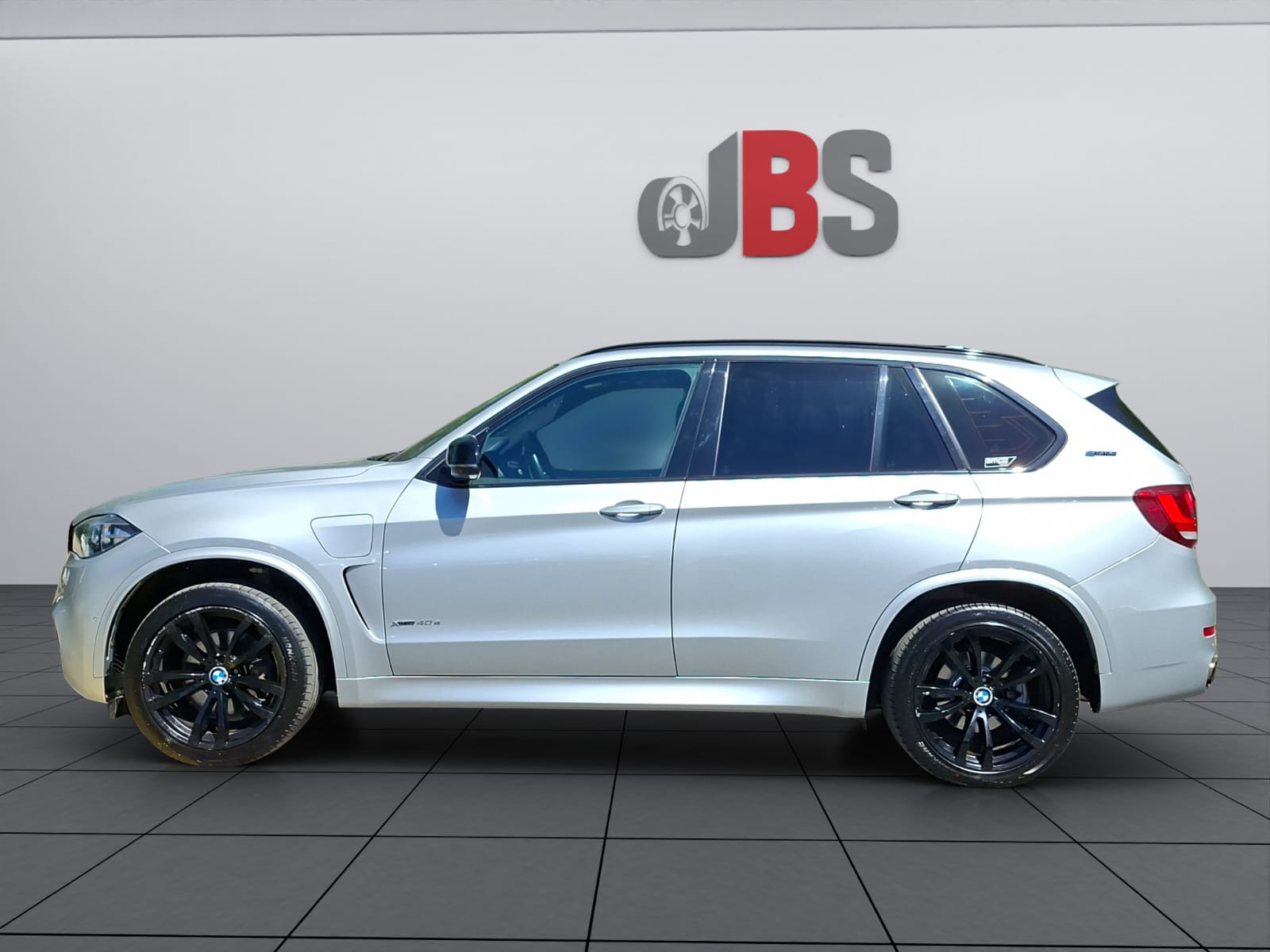BMW X5 xDrive 40e Pack M iPerformance Steptronic-image-3