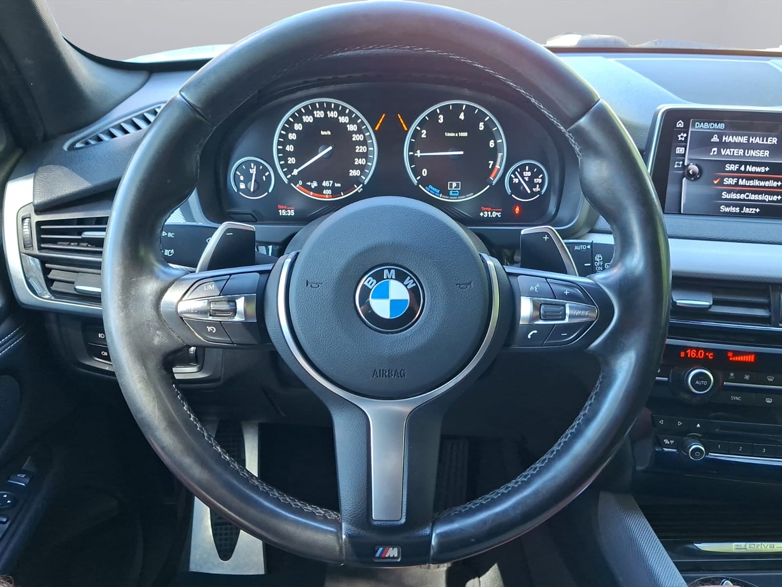 BMW X5 xDrive 40e Pack M iPerformance Steptronic-image-15