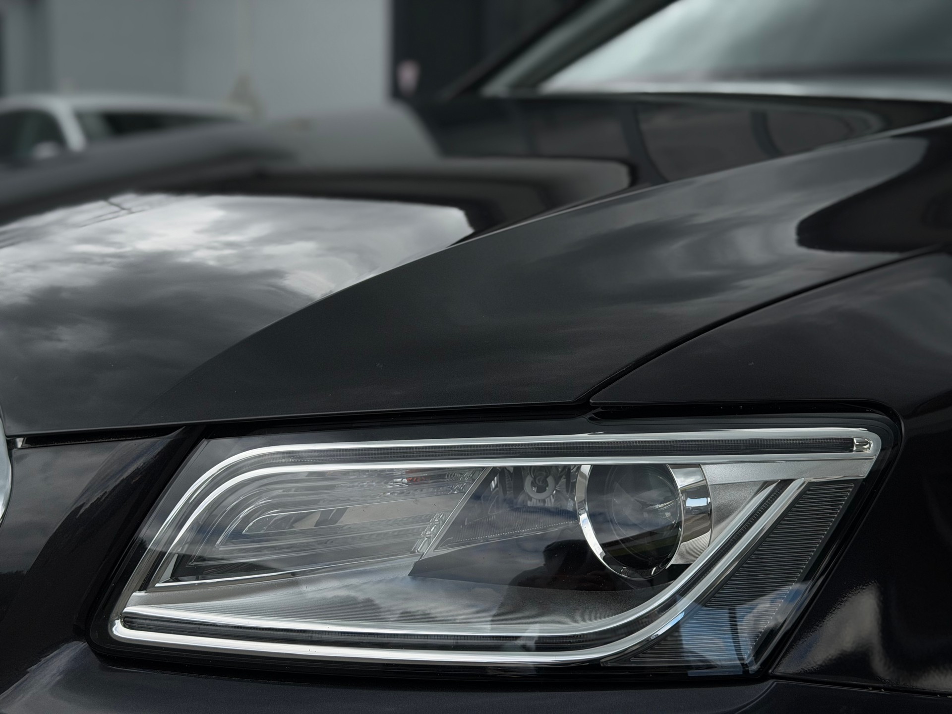 AUDI Q5 2.0 TFSI quattro tiptronic-image-7
