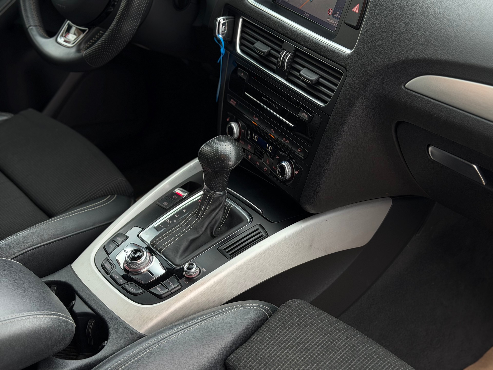 AUDI Q5 2.0 TFSI quattro tiptronic-image-17