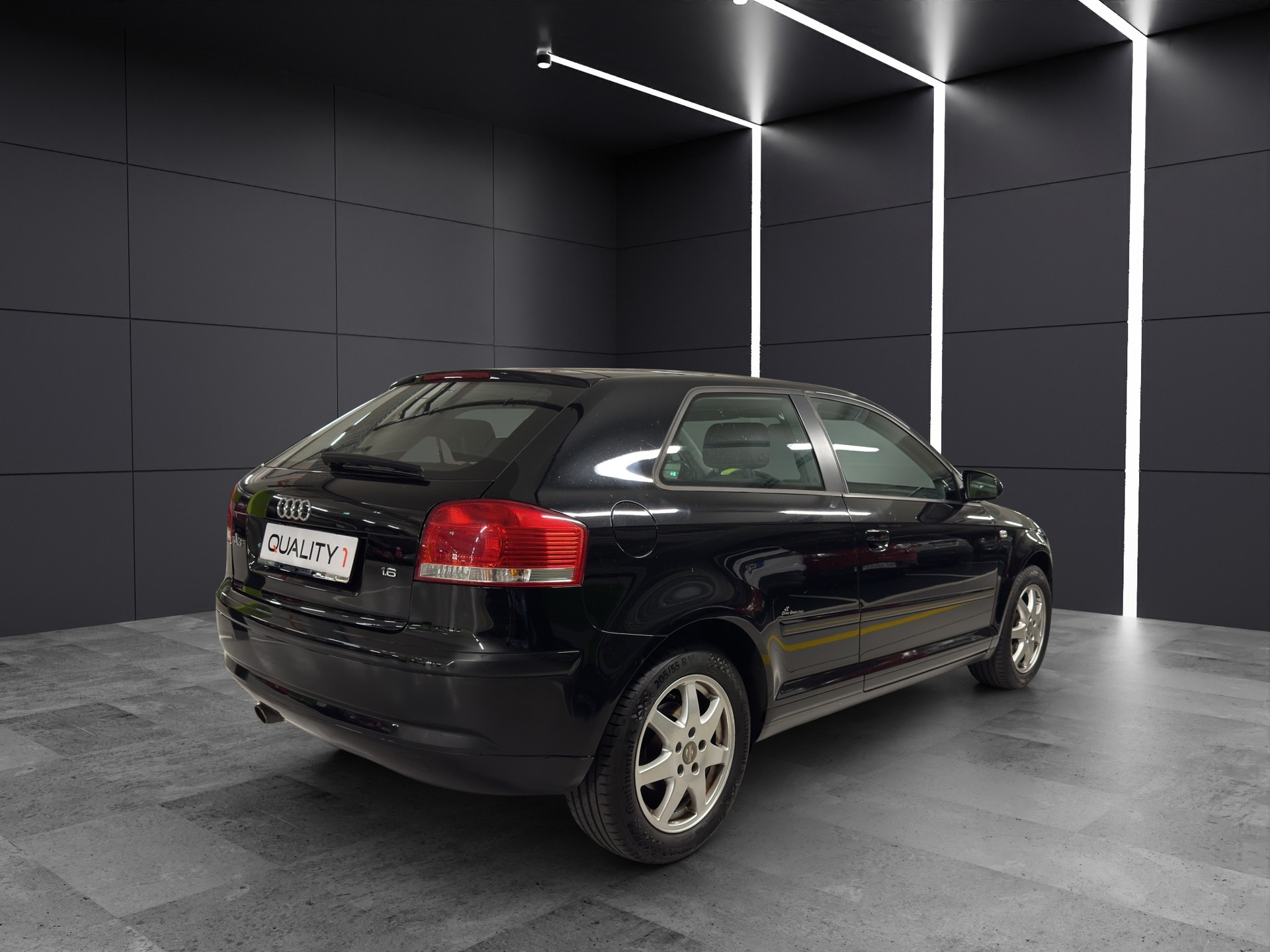 AUDI A3 1.6 Attraction-image-4