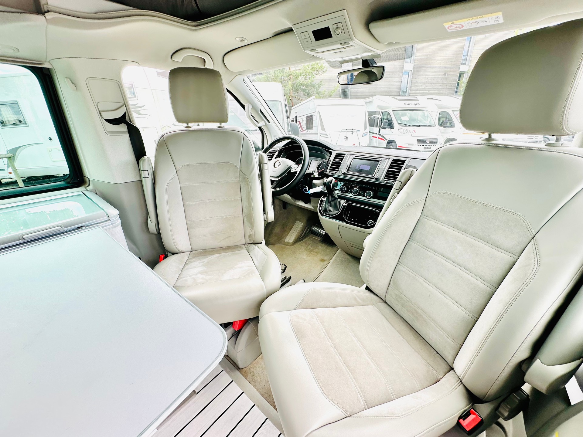 VW 2.0TDi 204PS 4x4 CALIFORNIA ***Aufstelldach-Küche***-image-24