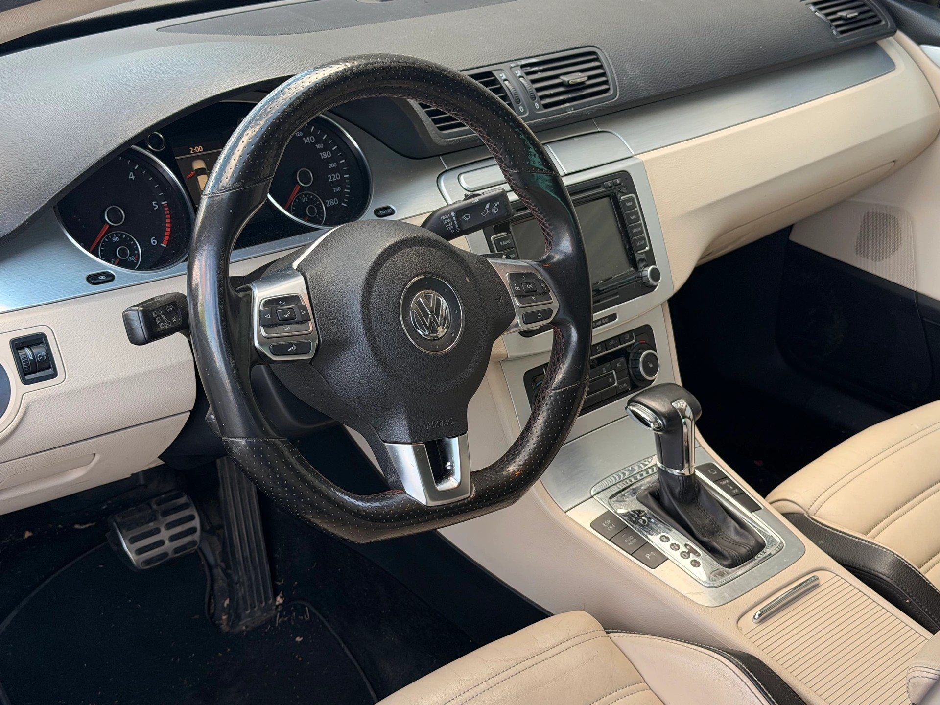 VW Passat CC 2.0 TDI DSG-image-8