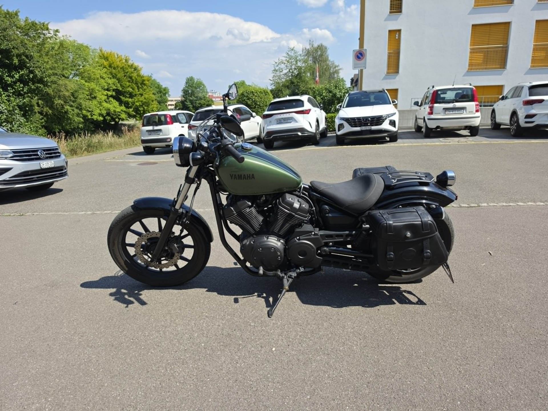 YAMAHA XV 950 R ABS-image-4