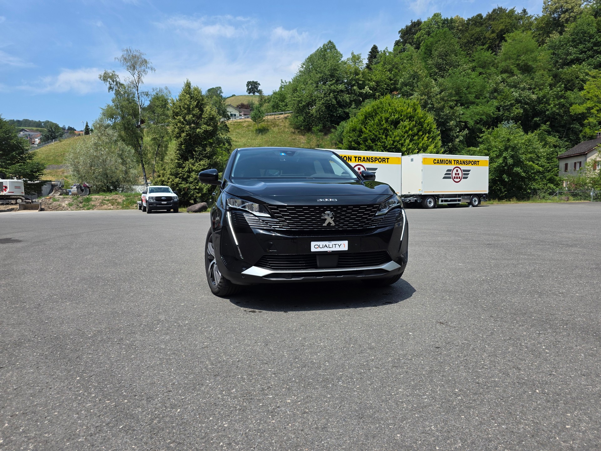 PEUGEOT 3008 300e Hybrid4 Allure Pack EAT8-showroom-element-1