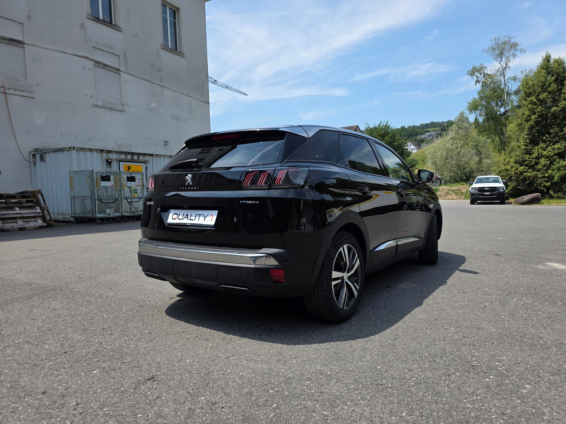 PEUGEOT 3008 300e Hybrid4 Allure Pack EAT8-image-21