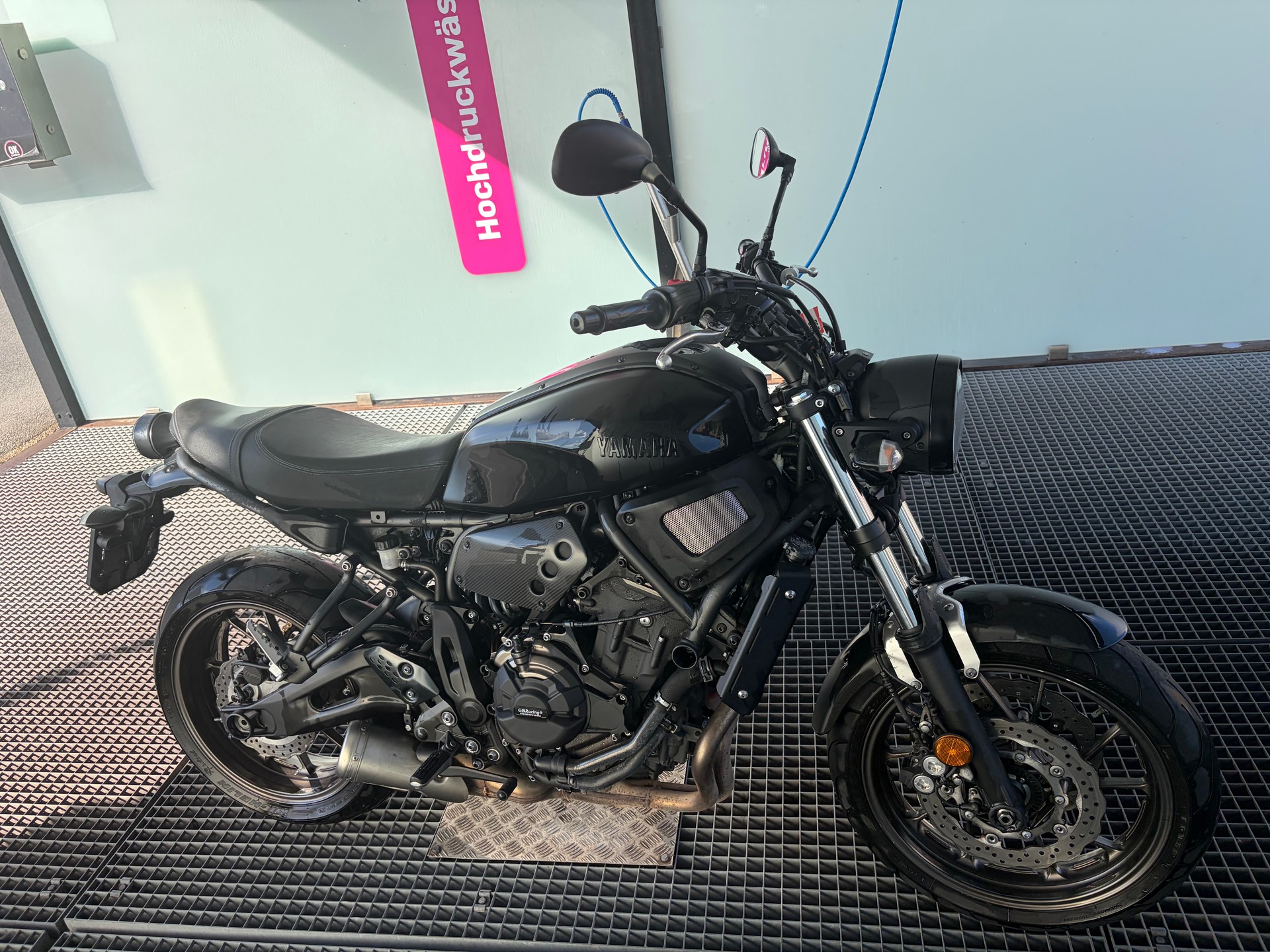 YAMAHA XSR 700-image-0