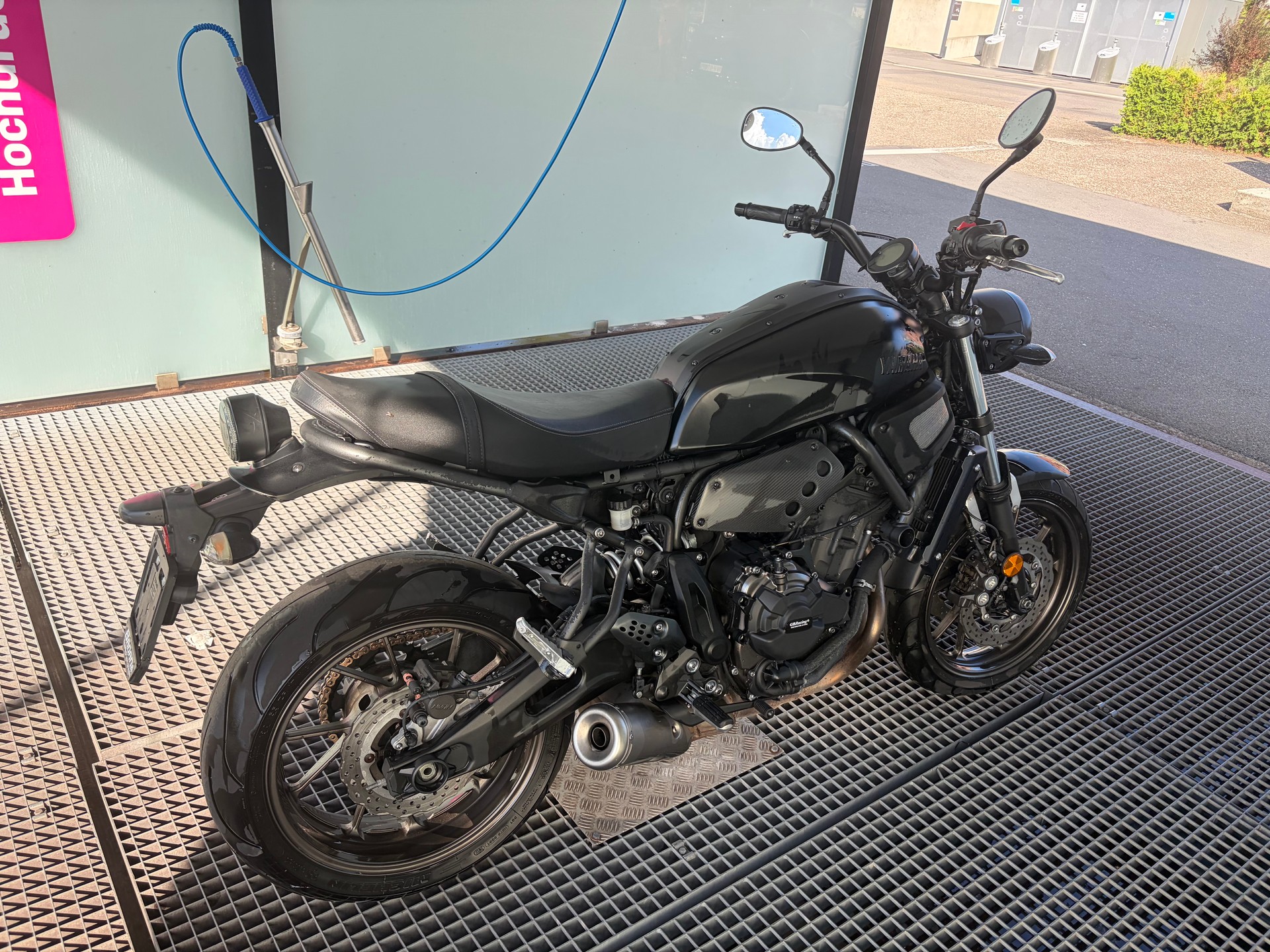YAMAHA XSR 700-image-1