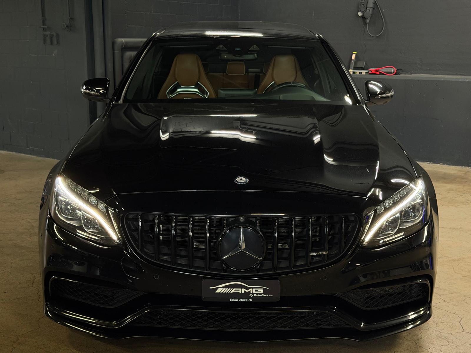 MERCEDES-BENZ C 63 S AMG All Black Performance Speedshift 2Jahre Garantie Inklusive-showroom-element-2