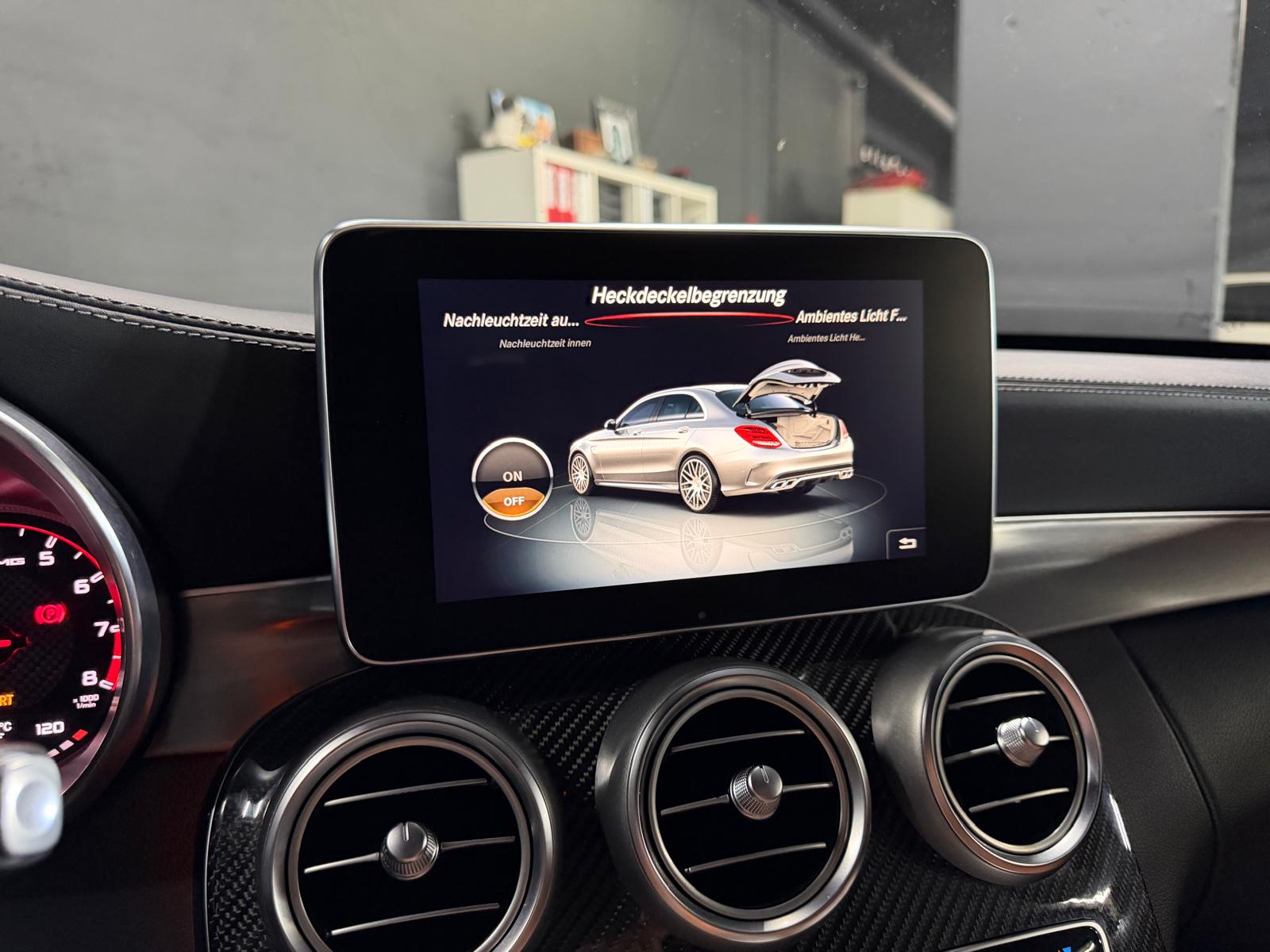 MERCEDES-BENZ C 63 S AMG All Black Performance Speedshift 2Jahre Garantie Inklusive-image-26