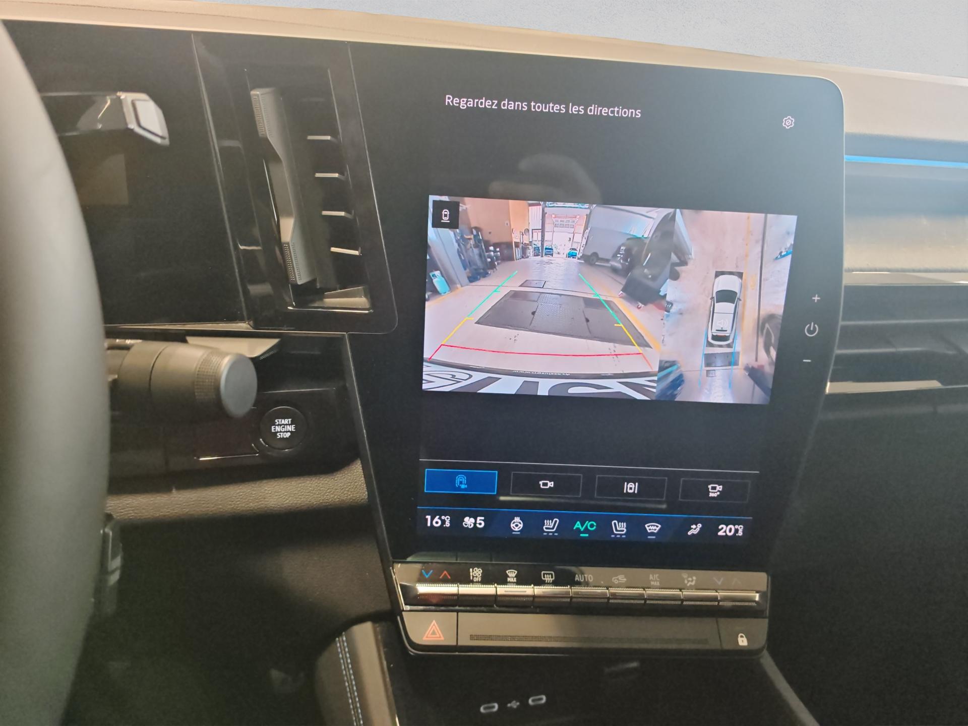 RENAULT Rafale 1.2 E-Tech Hybrid 200 Esprit Alpine-image-12