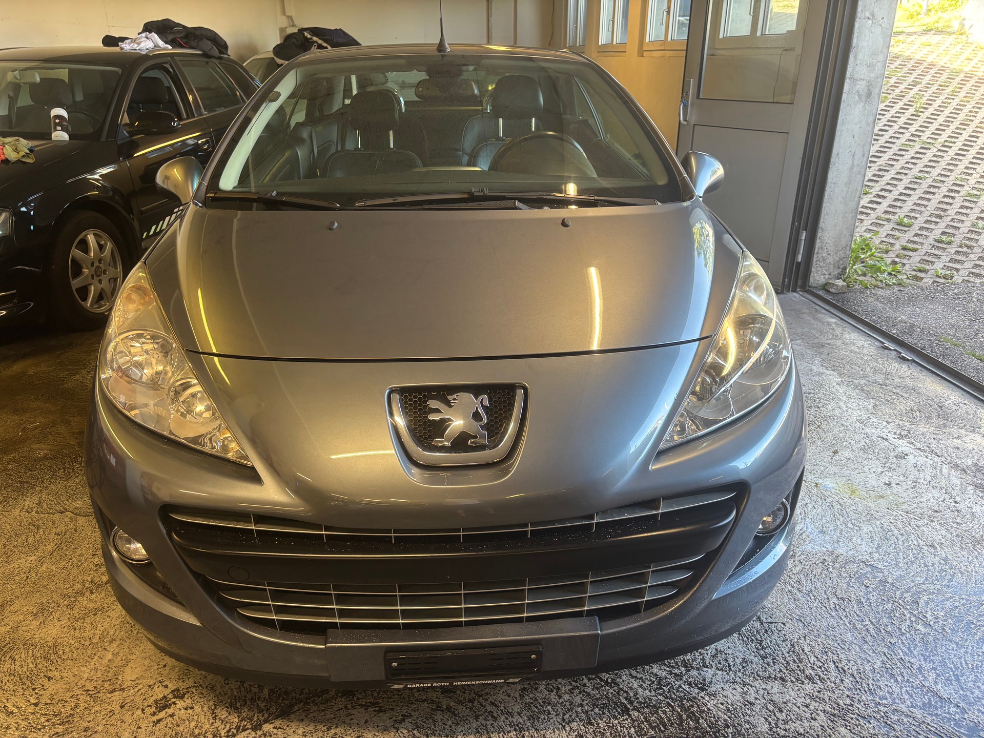 PEUGEOT 207 CC 1.6 16V Swiss Edition