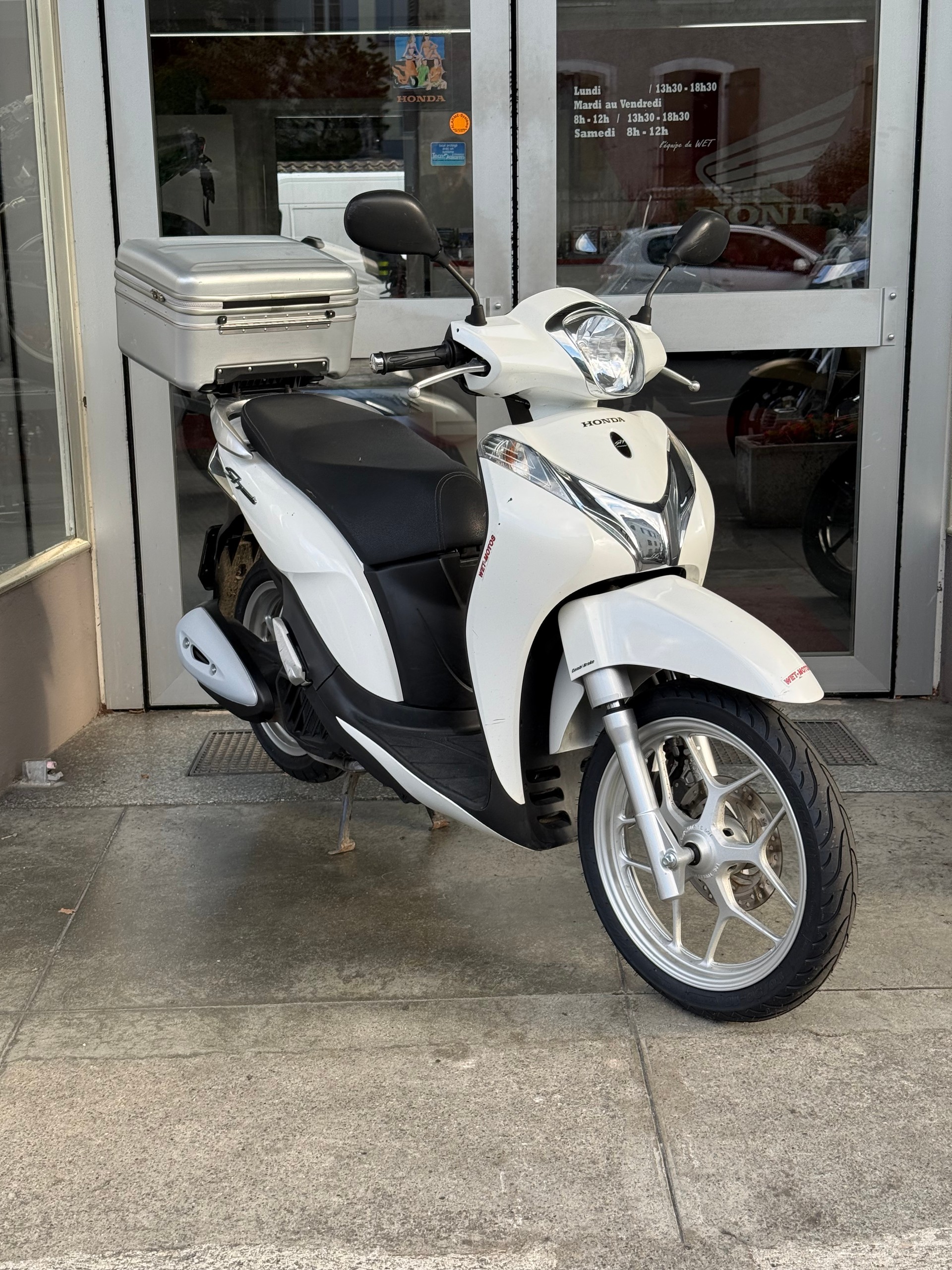 HONDA SH 125 i Mode-image-2