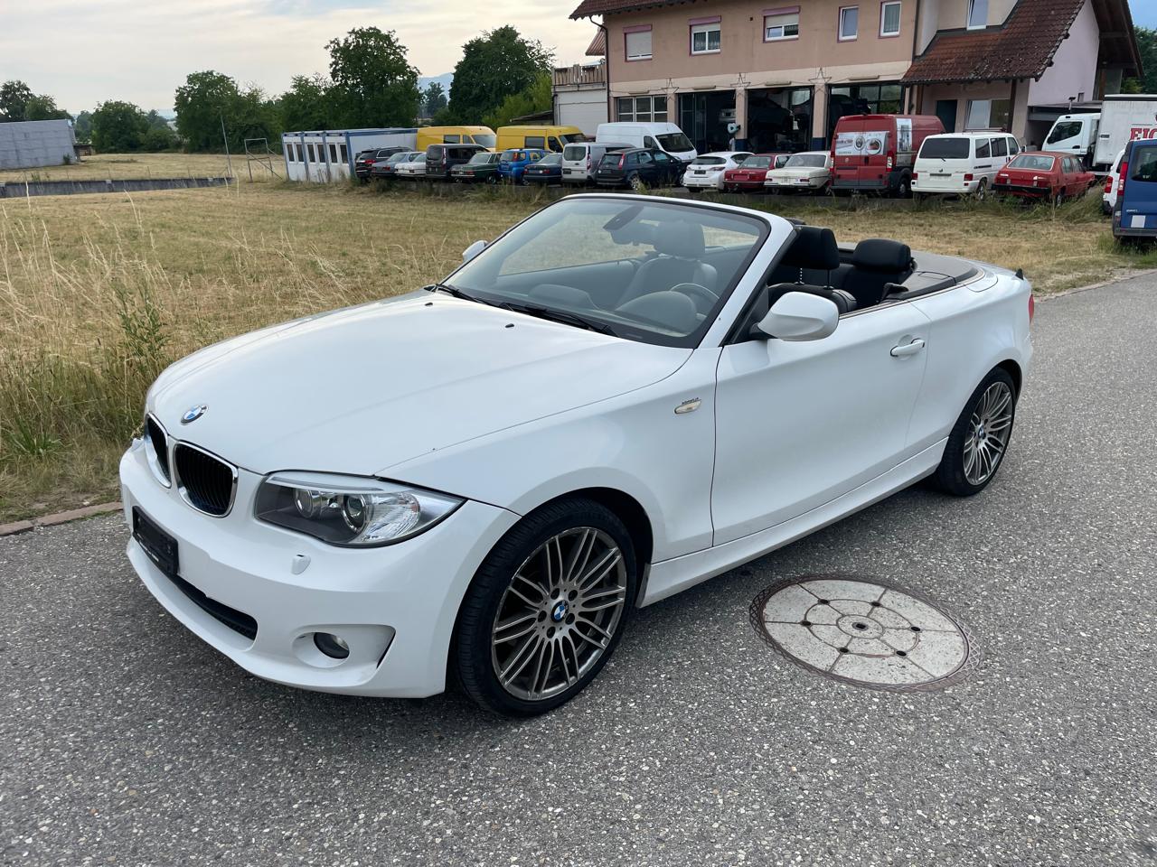 BMW 118i Cabrio-image-1