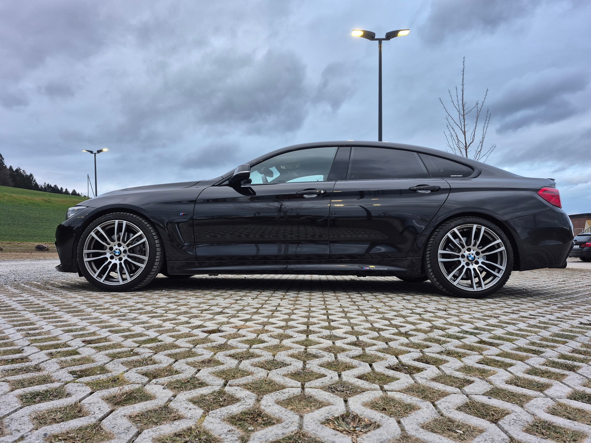 BMW 440i xDrive M Sport Ltd Edition Power & Sound-image-5