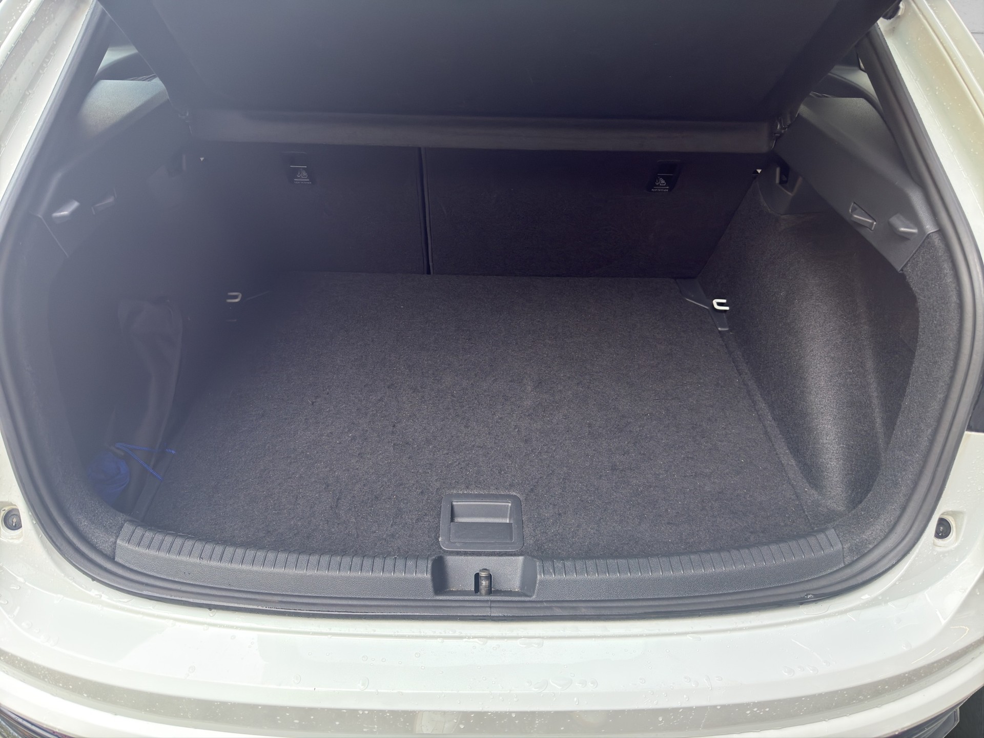 VW Taigo 1.5 TSI R-Line DSG-image-12