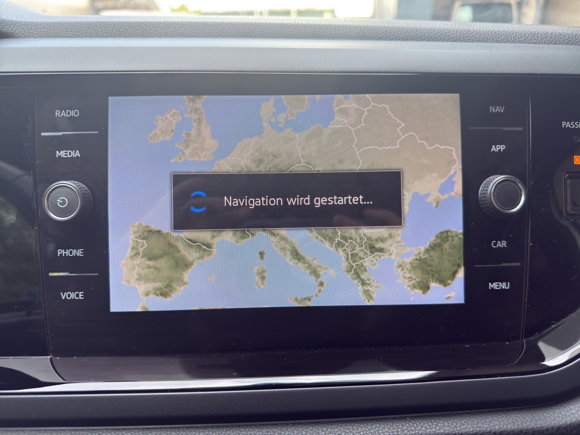 VW Taigo 1.5 TSI R-Line DSG-image-13