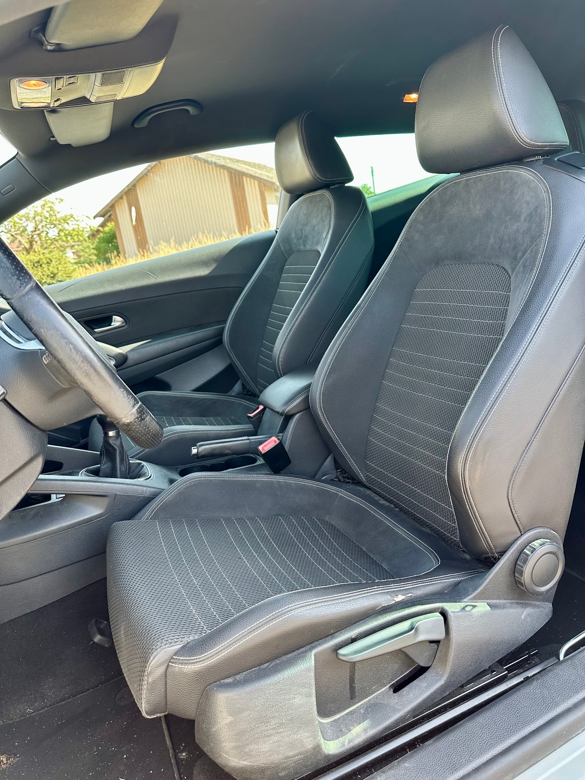 VW Scirocco 1.4 TSI-image-11