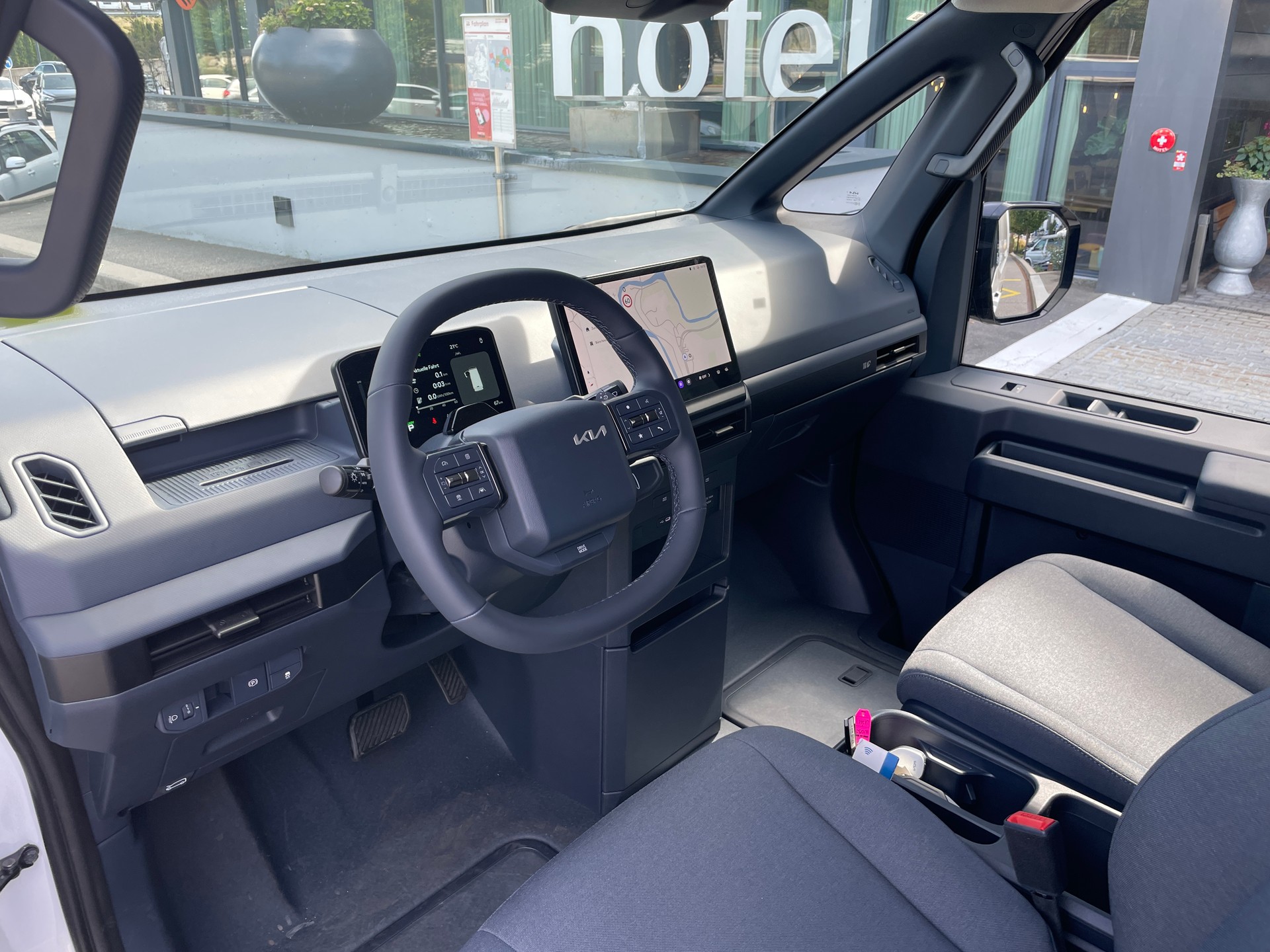 KIA PV5 Cargo 71.2 kWh Plus mit Wärmepumpe, 2-Schiebetüren-image-13