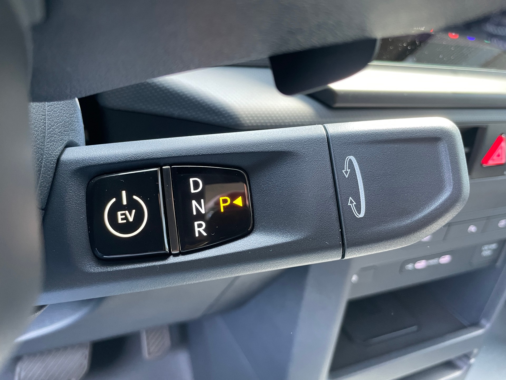 KIA PV5 Cargo 71.2 kWh Plus mit Wärmepumpe, 2-Schiebetüren-image-21