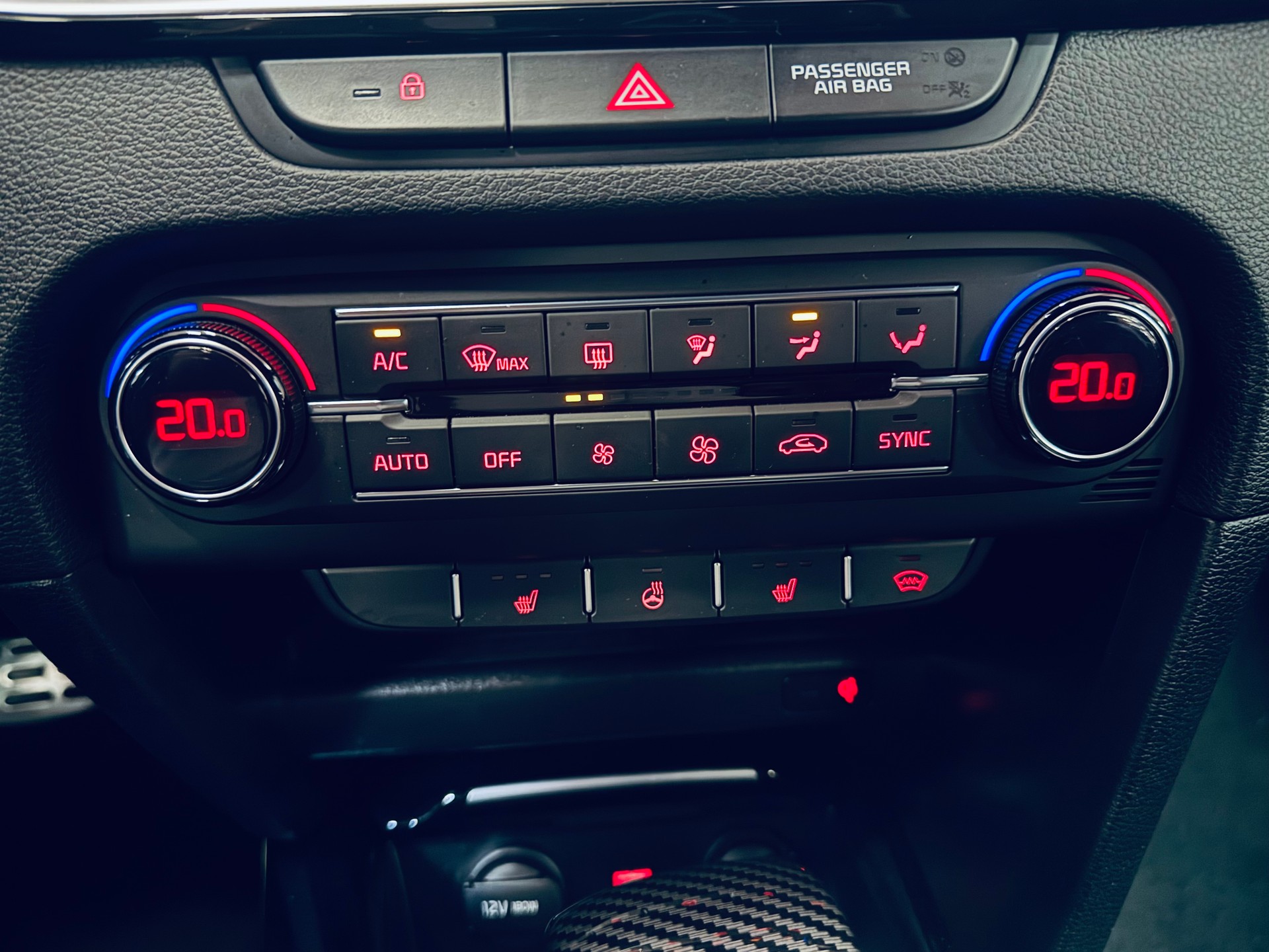 KIA Ceed 1.6 T-GDi GT DCT-image-21