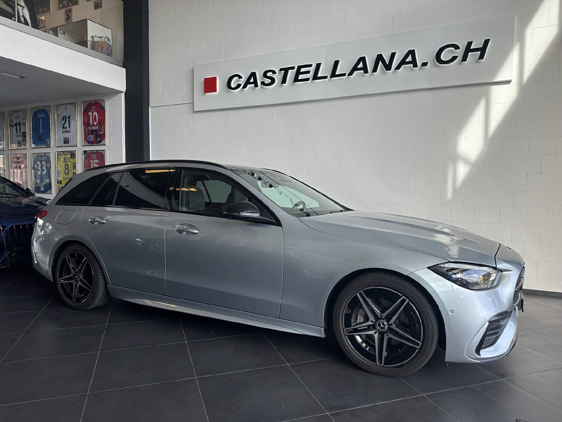 MERCEDES-BENZ C 220 d AMG Line Kombi