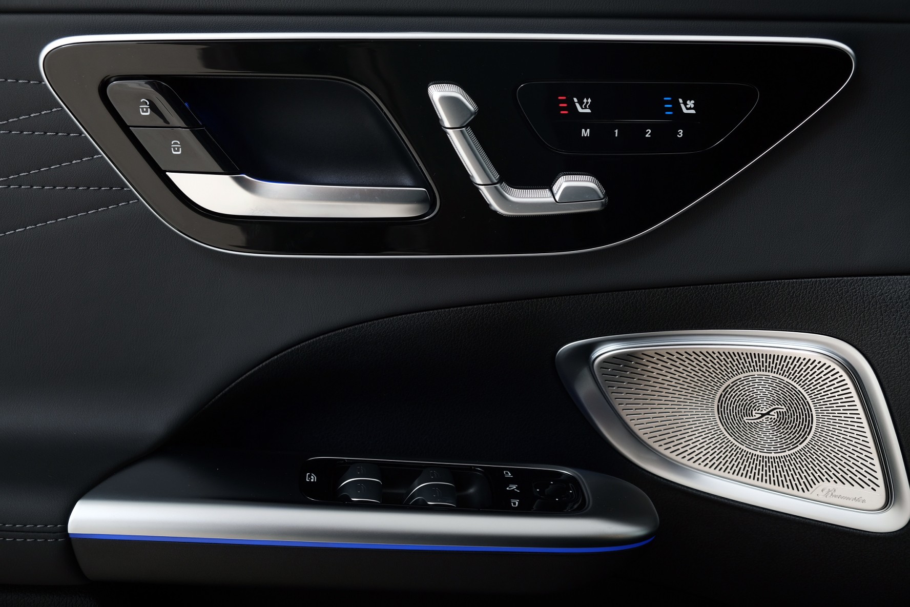 MERCEDES-BENZ C 220 d Swiss Star AMG Line 4matic W206-image-11