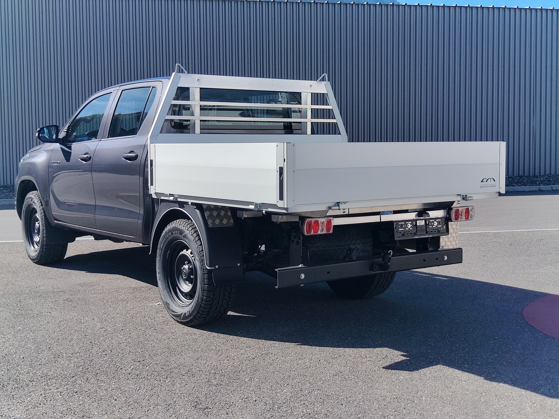 TOYOTA Hilux 2.4D-4D Comfort Double Cab 4x4-showroom-element-2