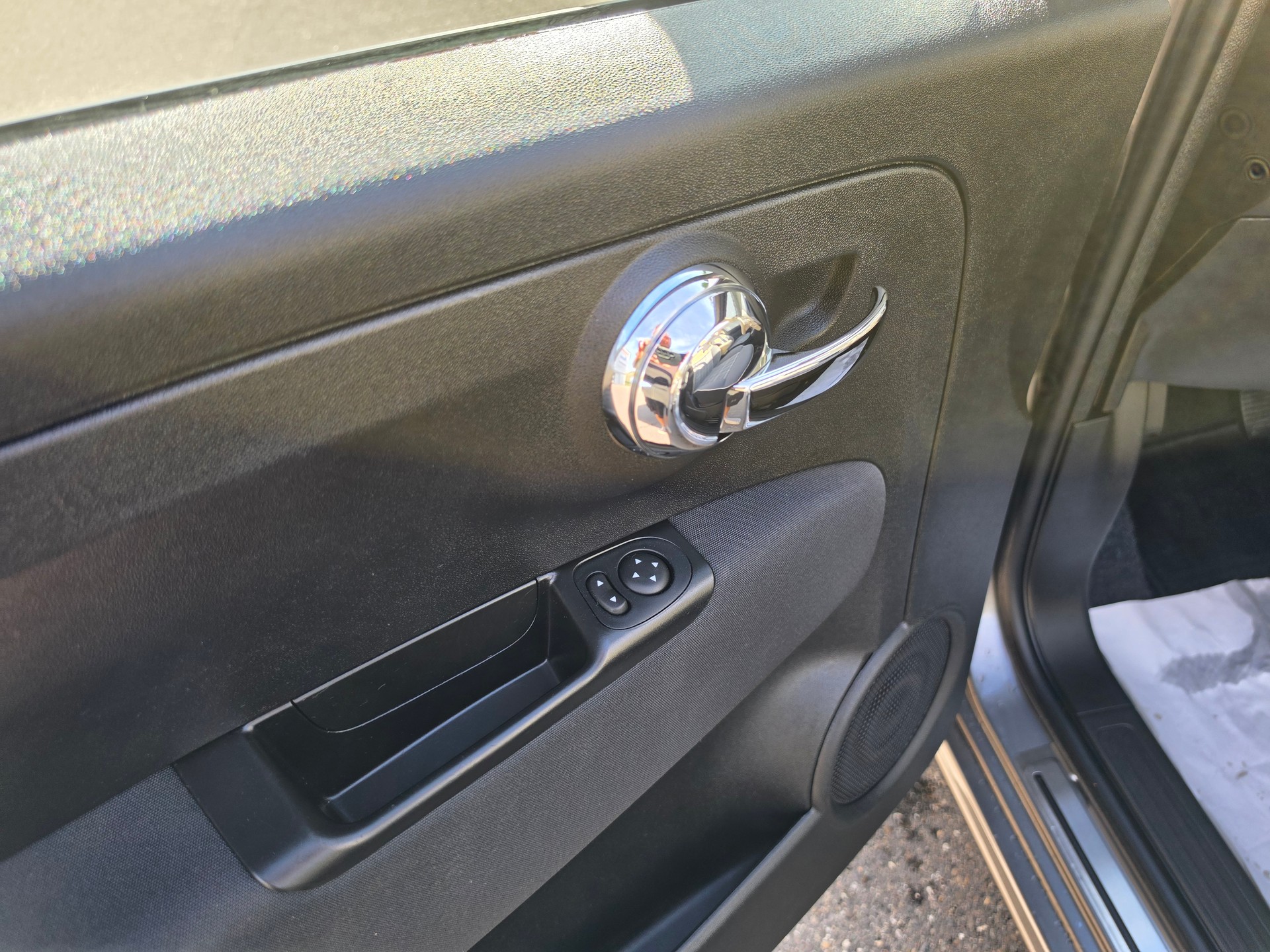 FIAT 500C 1.2 Lounge Dualogic-image-11