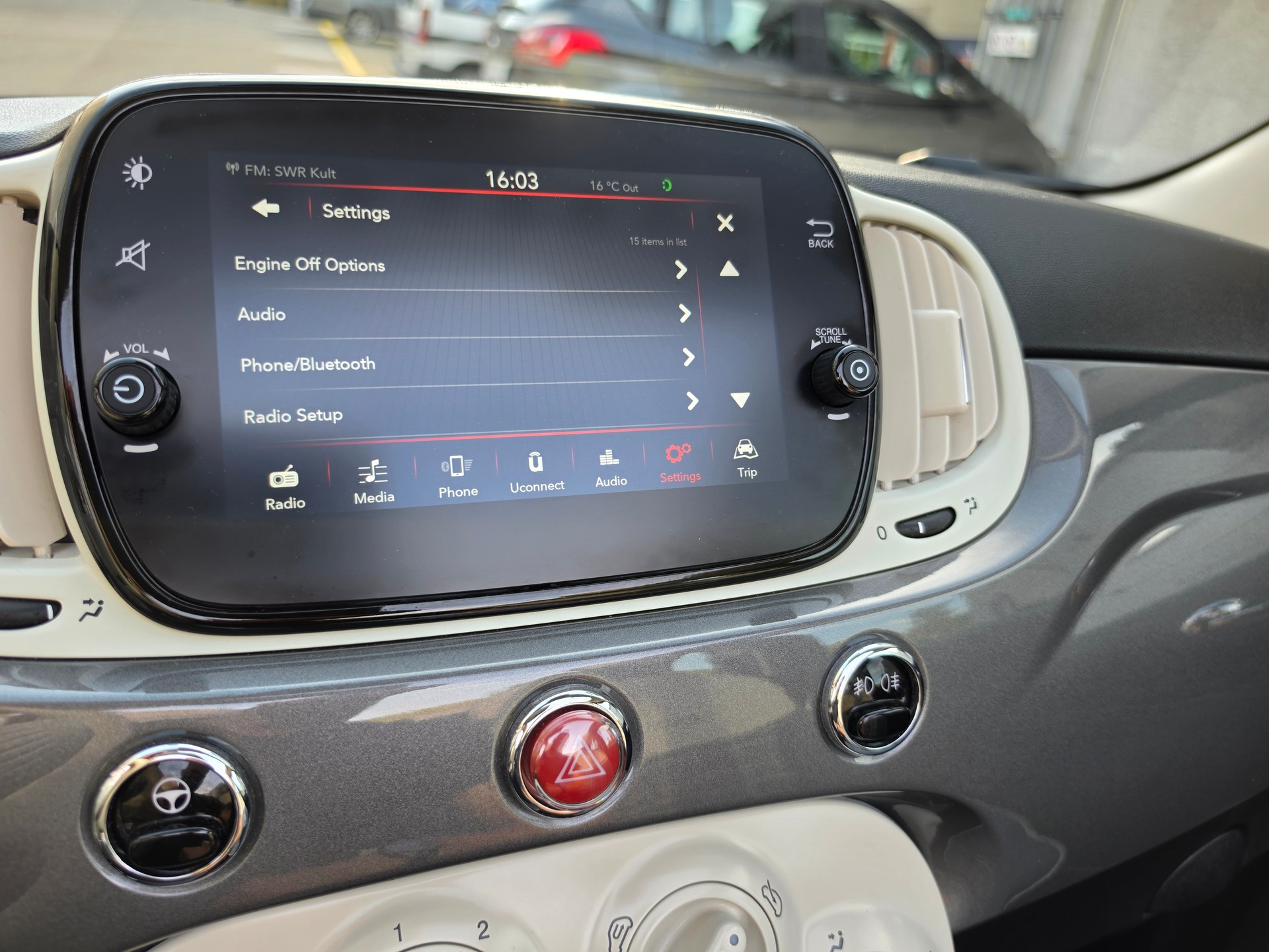 FIAT 500C 1.2 Lounge Dualogic-image-30